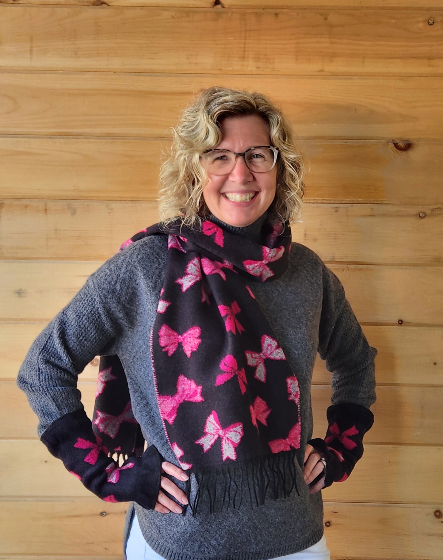 Albee Ladies French Arm Warmers Black/Multi 24M326