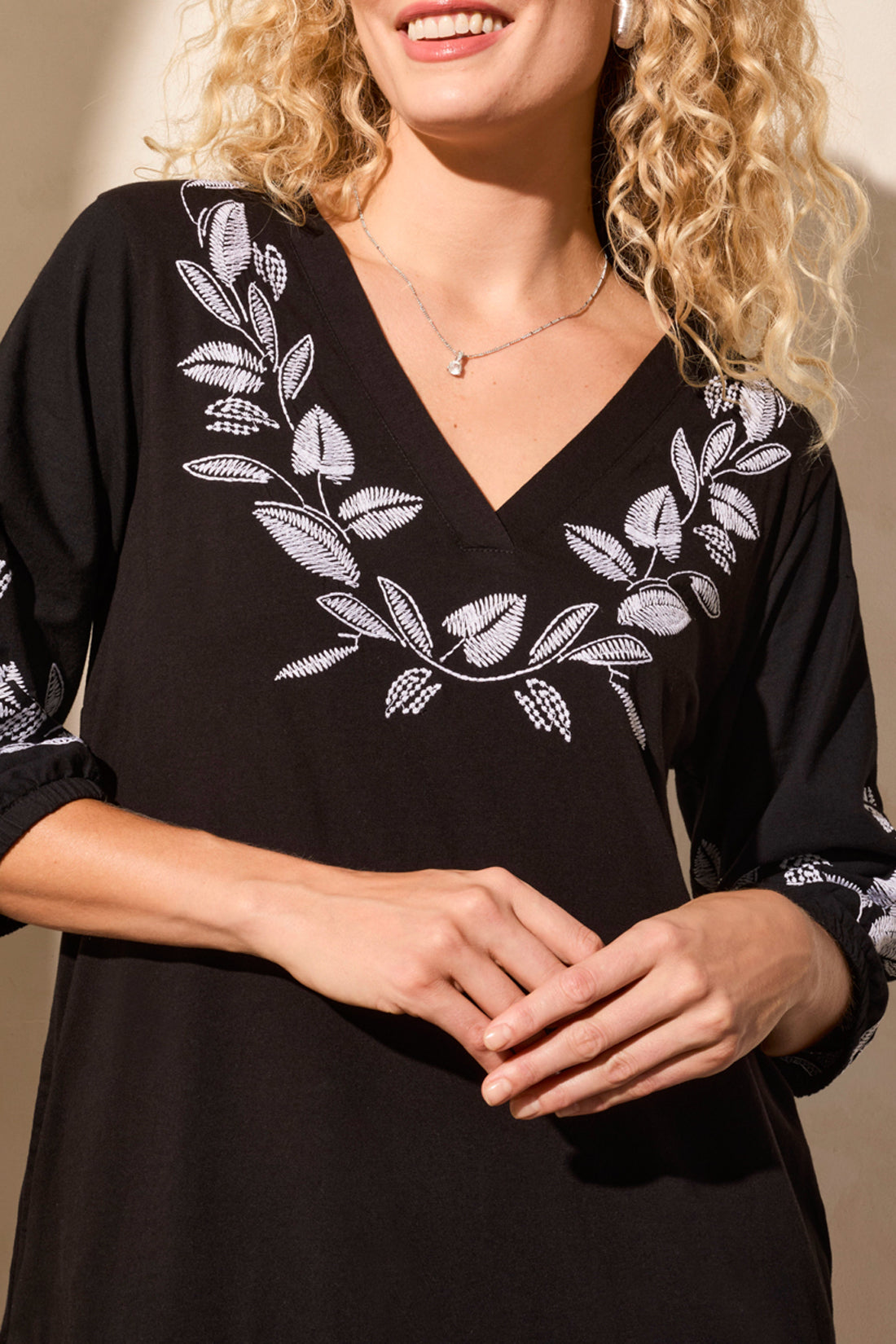 Tribal Elbow Sleeve V-Neck Dress w/Embroidery Black 22100-8182-0002