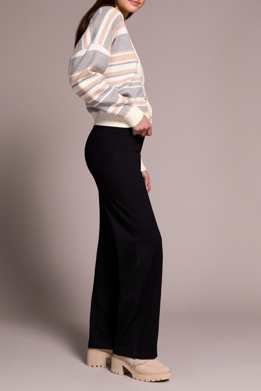 Tribal Pull-On Pant w/ Pin Tucks Black 22430-7026-0002