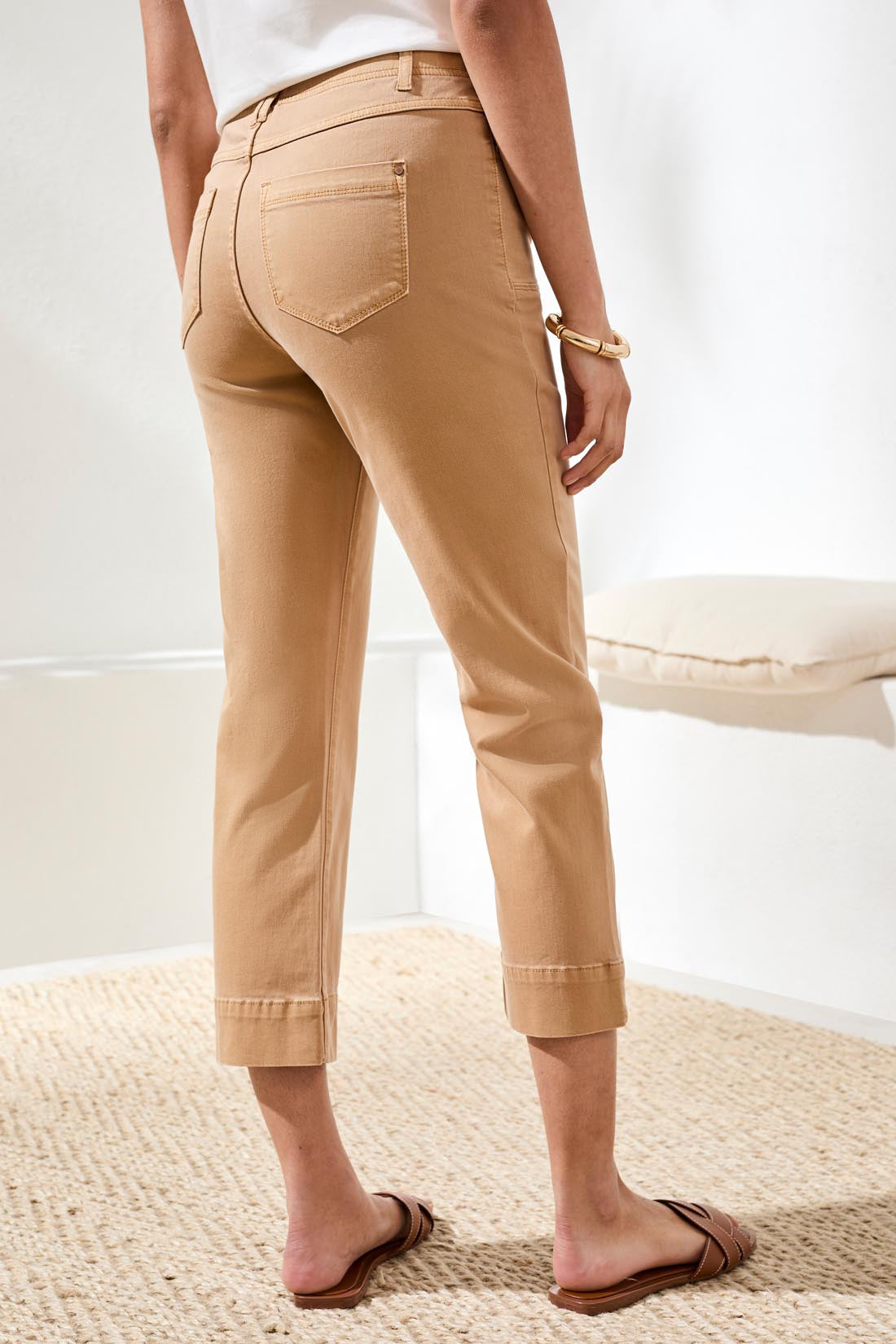 Tribal 5 Pocket Pull On Kick Flare Capri Sesame 24410-2020W-1855