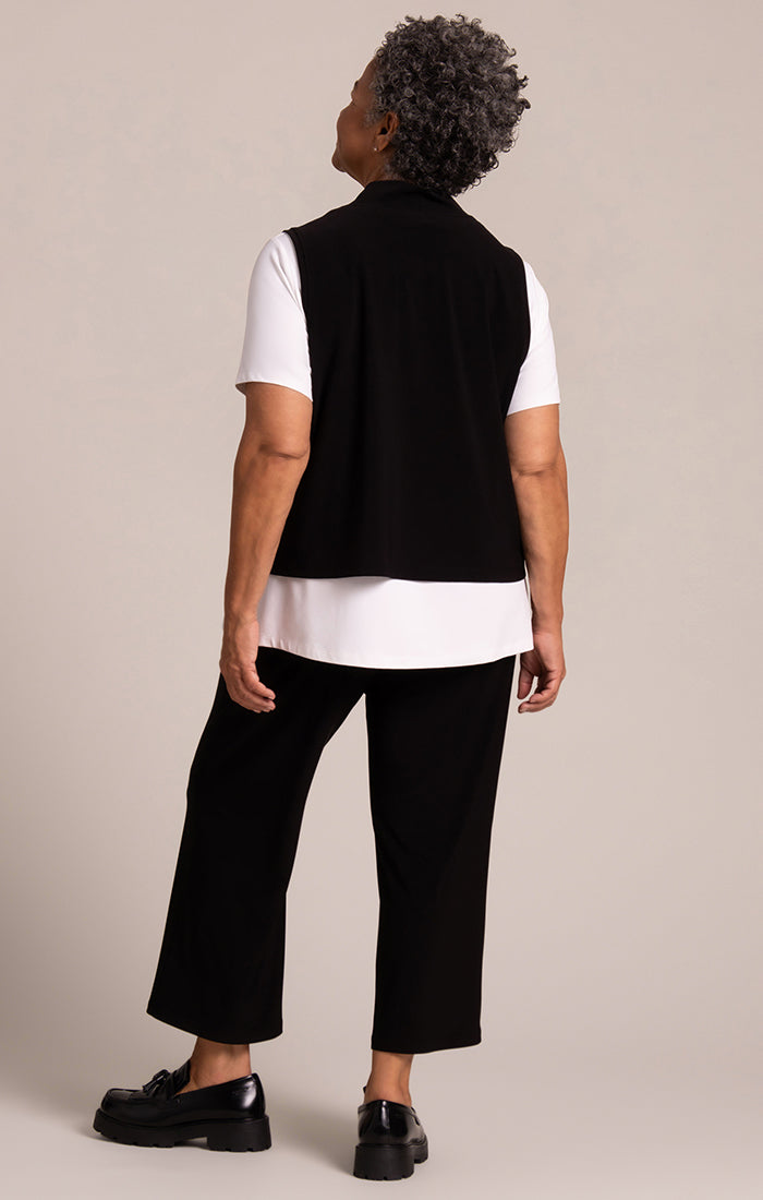 Sympli Cropped Core Vest Black 25189