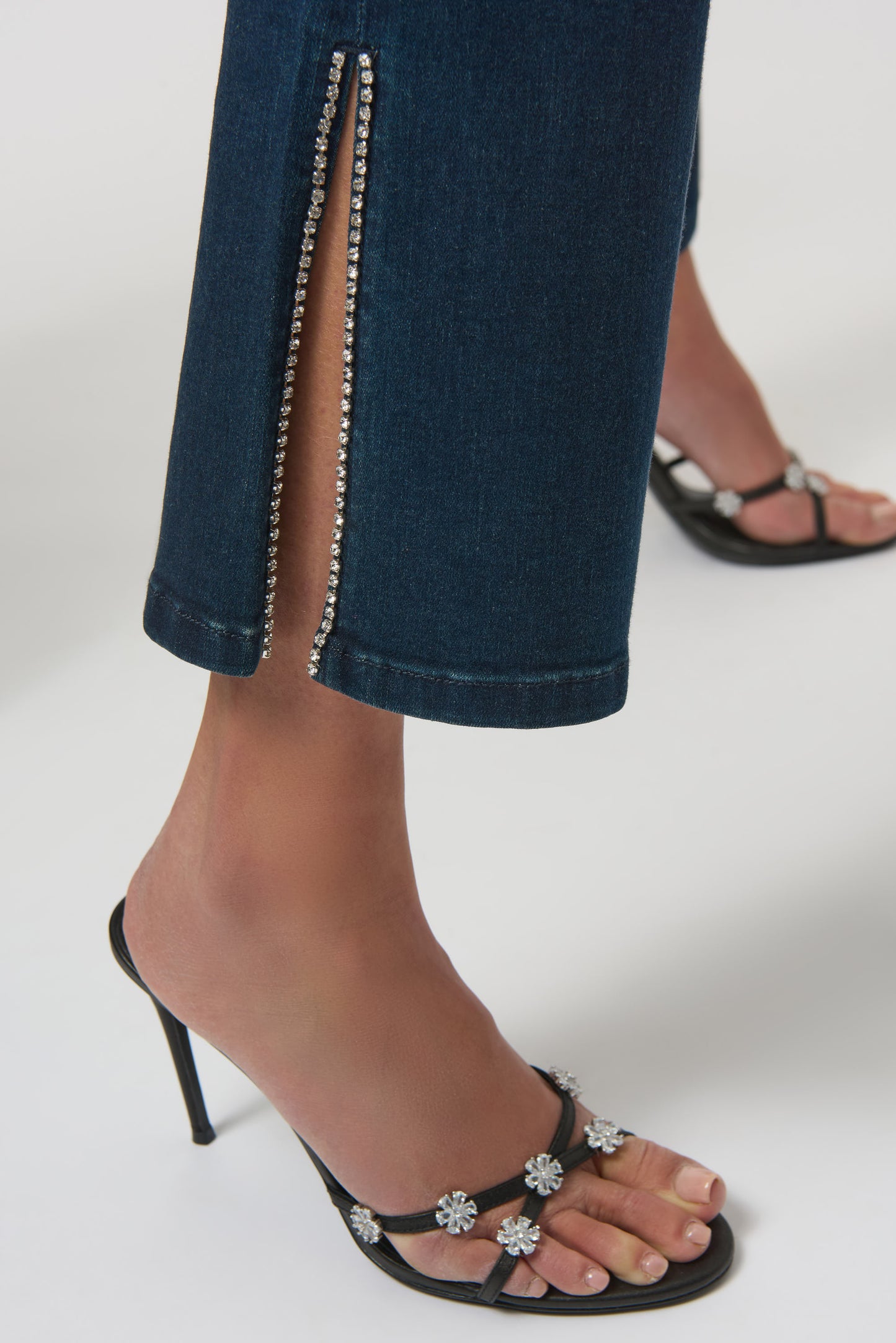 Joseph Ribkoff Classic Straight Leg Jeans w/Rhinestone Hem Dark Denim Blue 254917