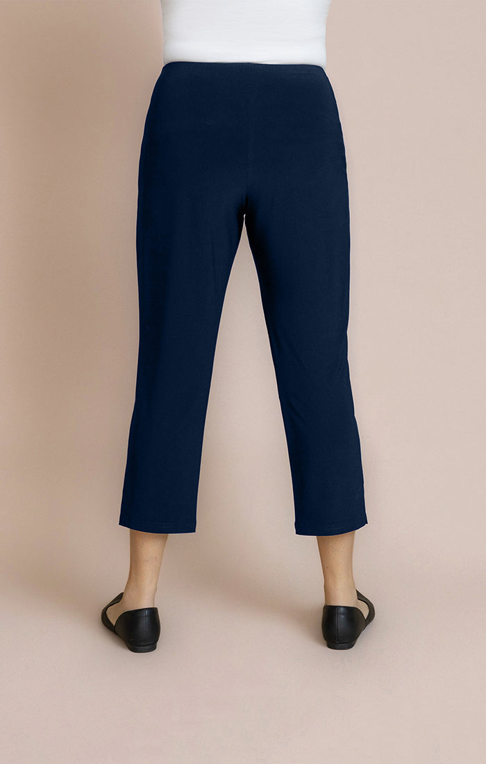 Sympli Narrow Pant Short Navy 2748S