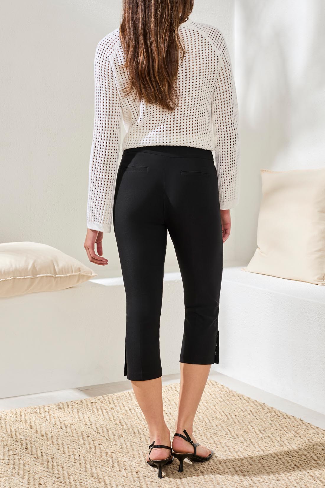 Tribal Flatten It Pull On Capri w/Snap Vent Black 30120-7165-0002