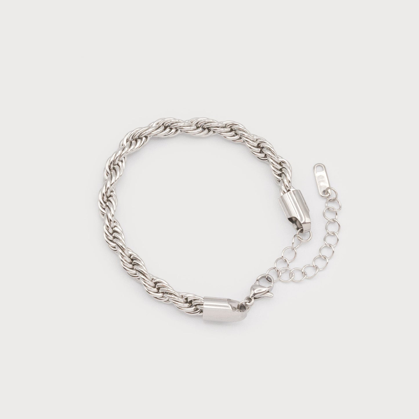 Caracol Delicate Twisted Link Chain Bracelet 3330-SLV
