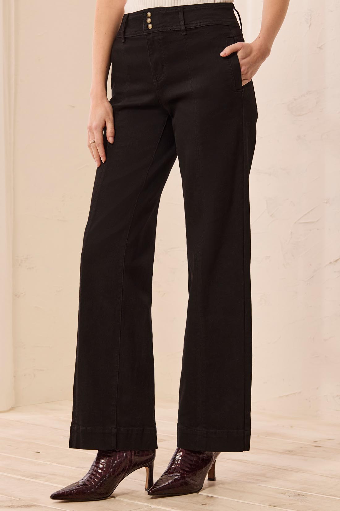 Tribal Audrey Hugging Wide Denim Trouser Black 62320-2020-0002