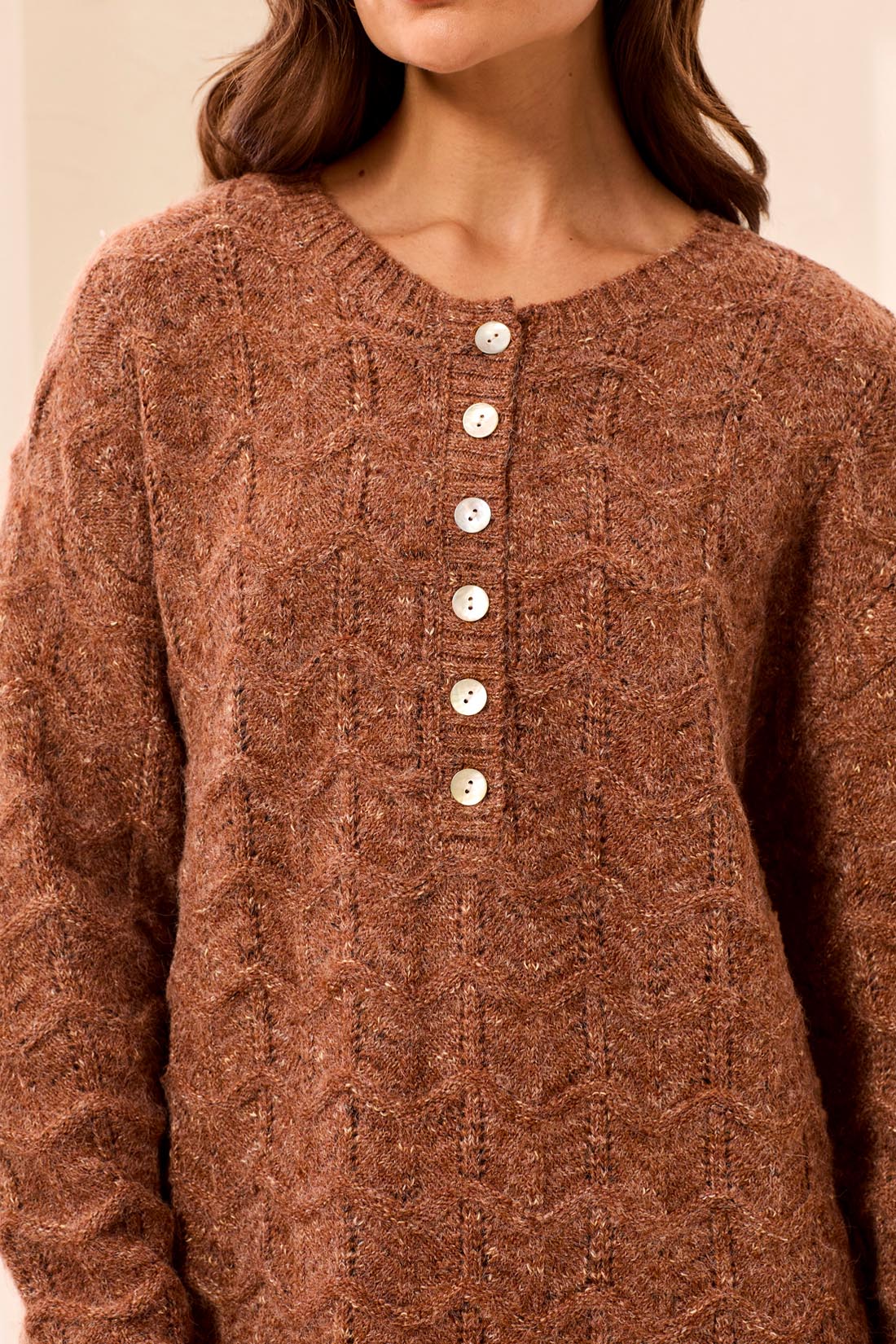 Tribal Henley Sweater w/Scallop Hem M Chocolate 62770-5035-3415