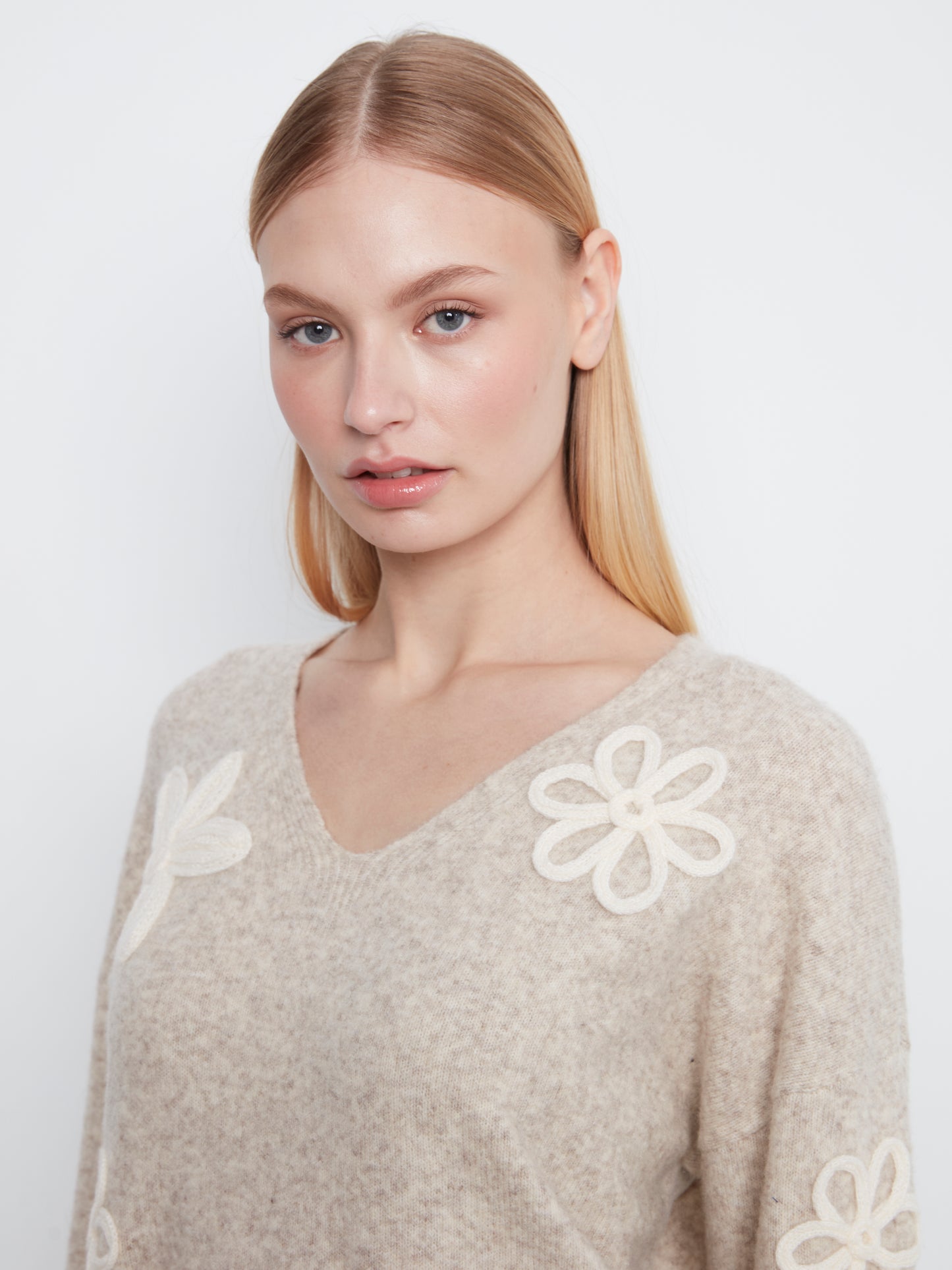 Charlie B Long Sleeve V Neck Sweater w/Flower Appliques H-Almond C2163-808C-P530