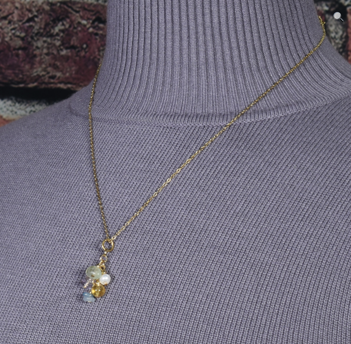 J&J Designs 20" Gold Cluster Necklace EVELYN