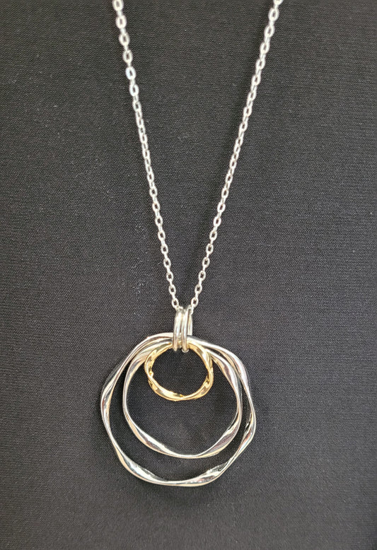 J&J Designs 3 Twisted Silver & Gold Circle Necklace 55811
