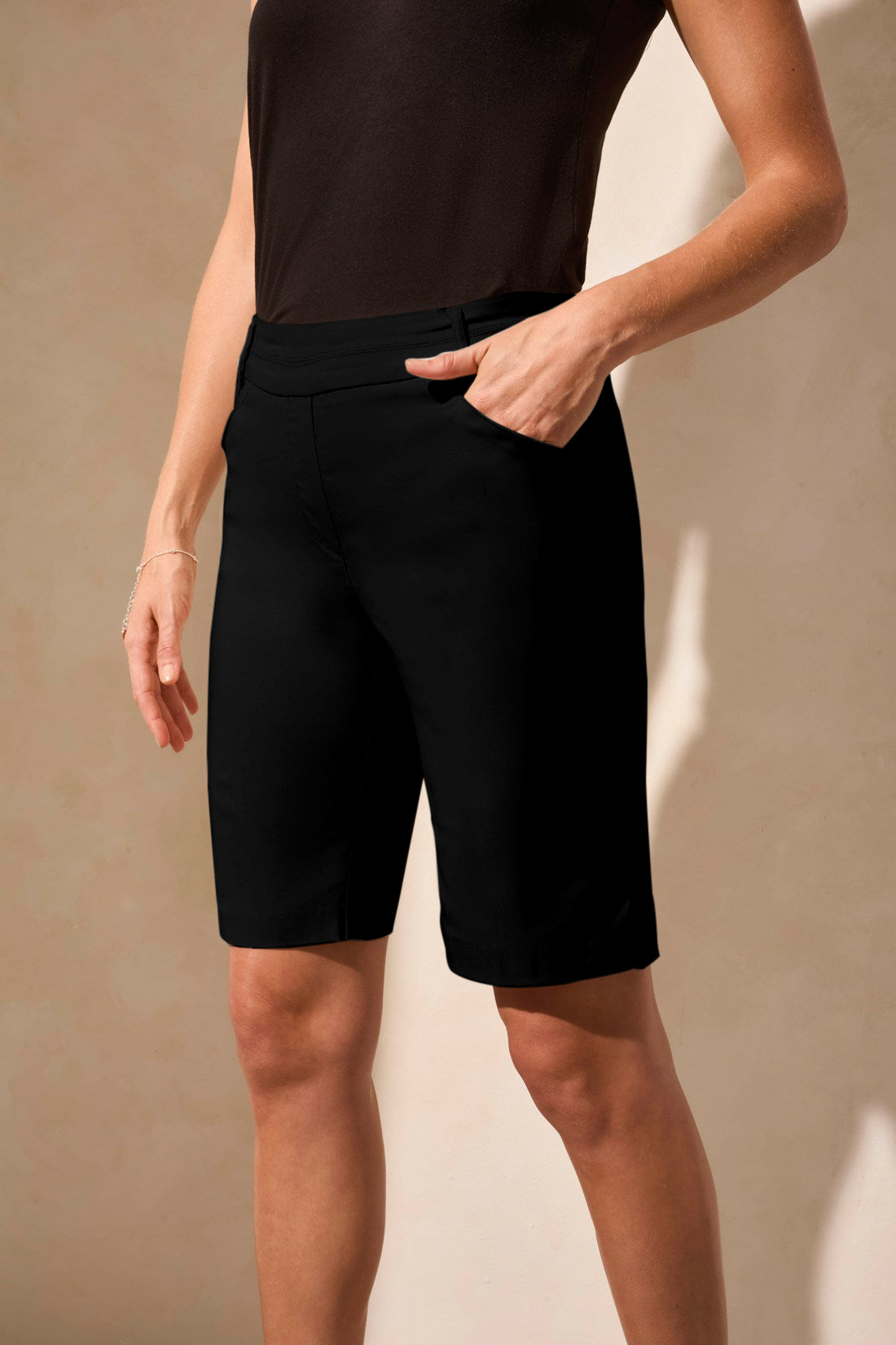 Tribal Flatten It Pull On Shorts w/Slits Black 20580-7165-0002