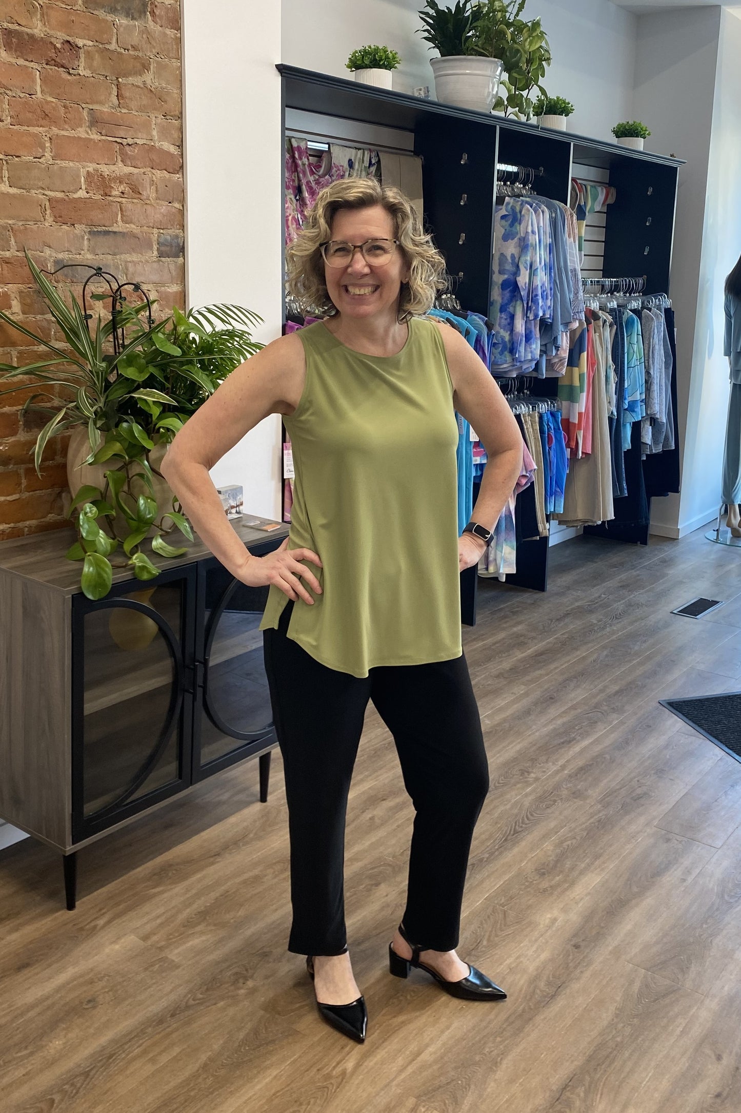 Sympli Sleeveless Go To Classic T Relax Epsom 21118R