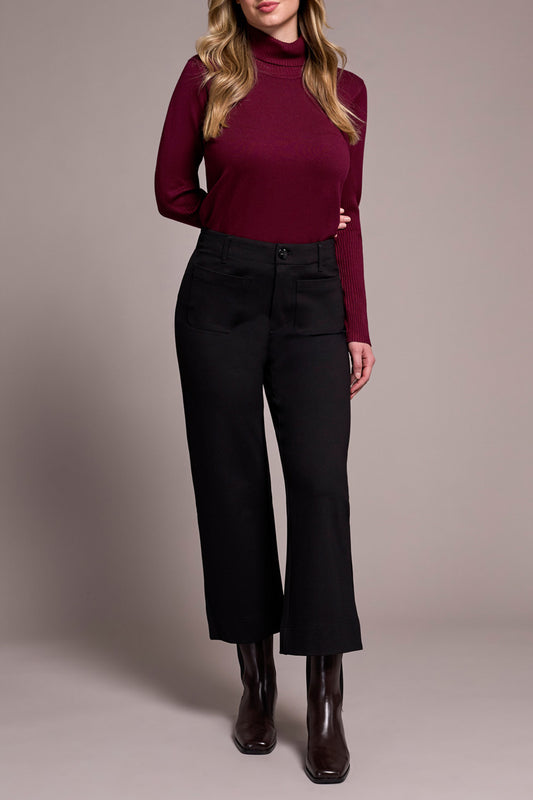 Tribal High Rise Fly Front Capri w/ Pockets  Black 22410-7026-0002