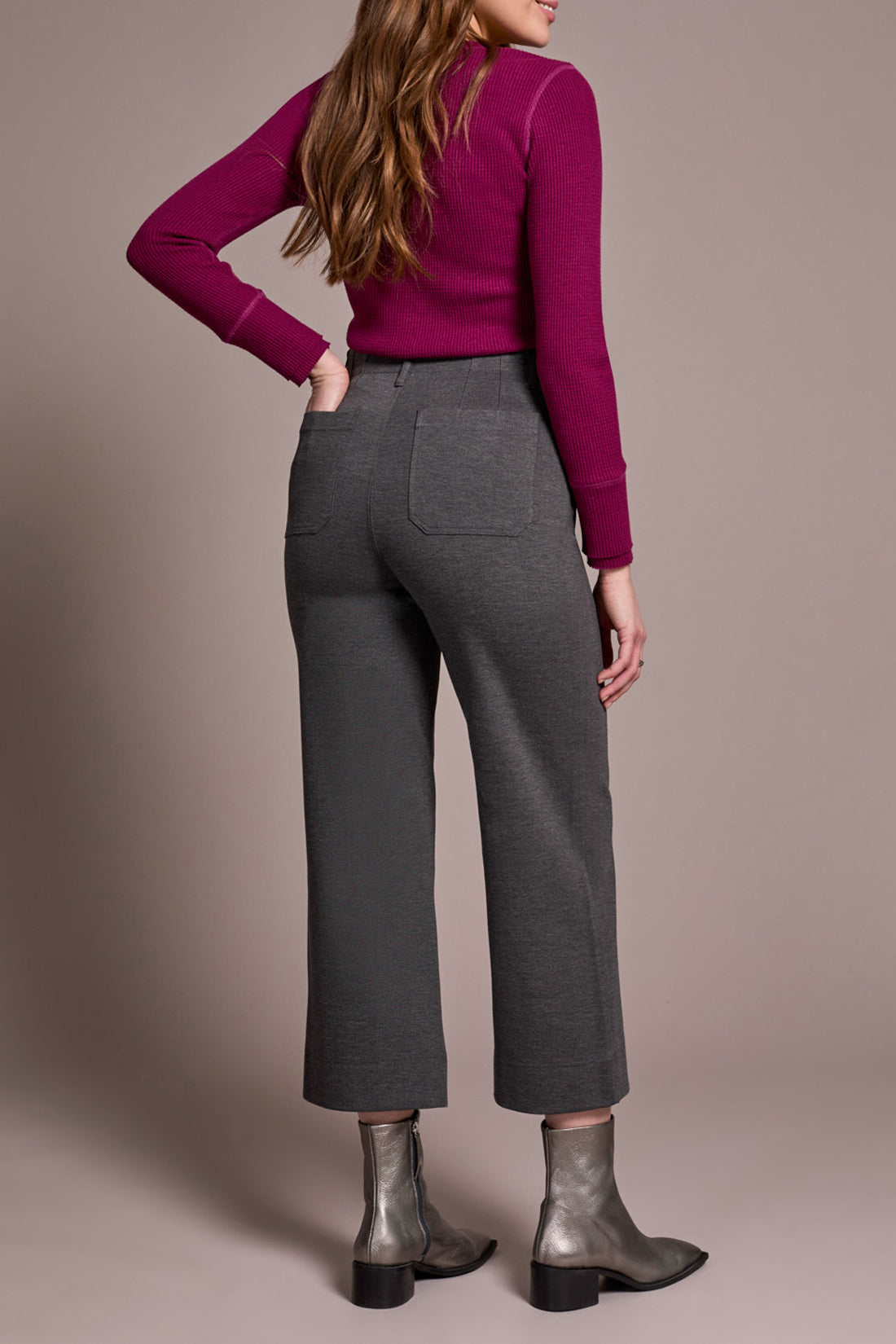 Tribal High Rise Fly Front Capri w/Pockets Charcoal 22410-7026-0367