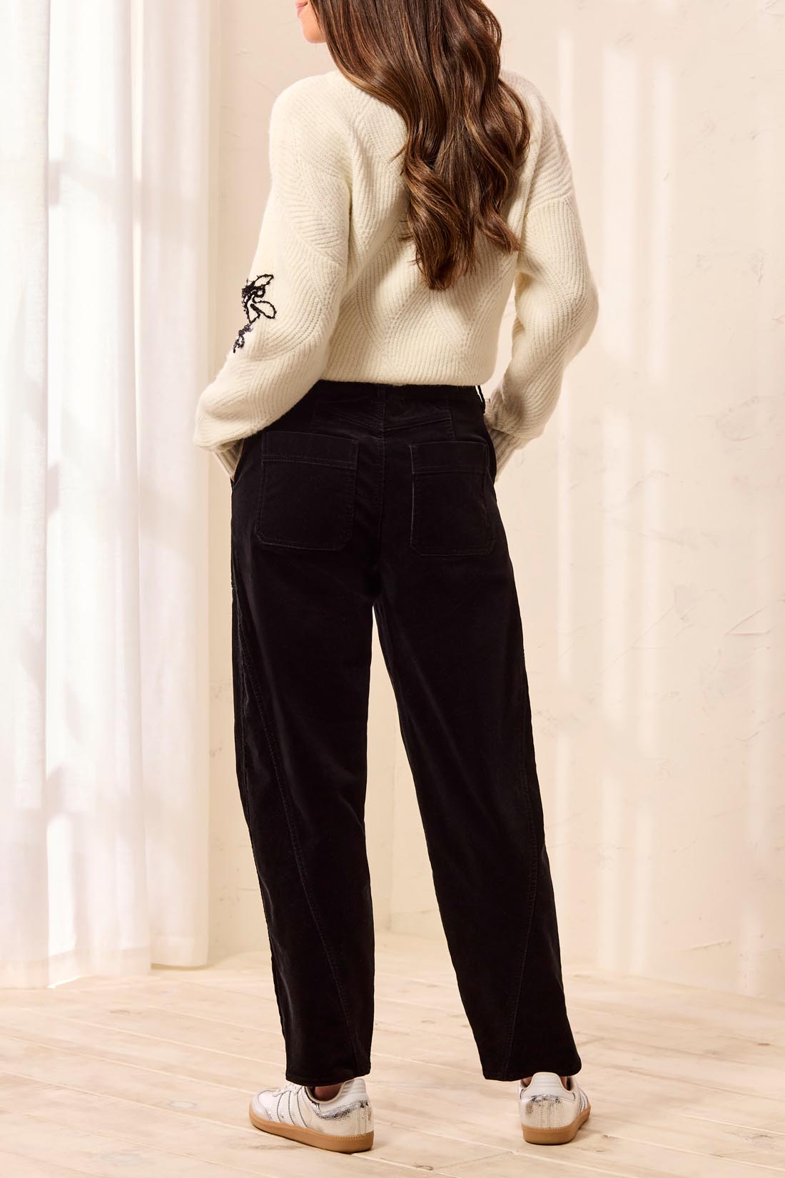 Tribal Cordroy Barrel Leg Ankle Pant w/Button Black 23230-3779-0002