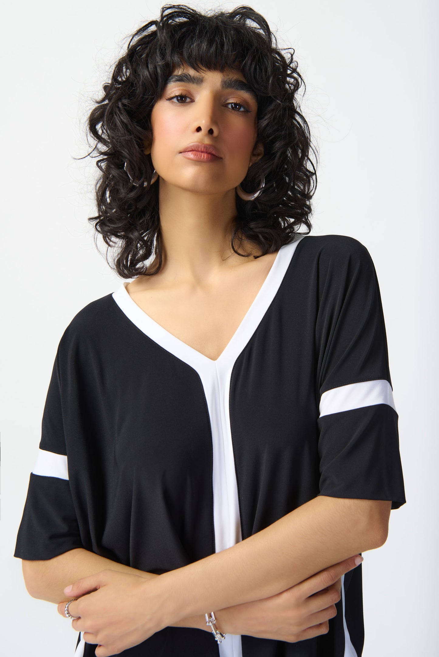 Joseph Ribkoff S/S Dolman Sleeve Colour Block Top Black/Vanilla 241125