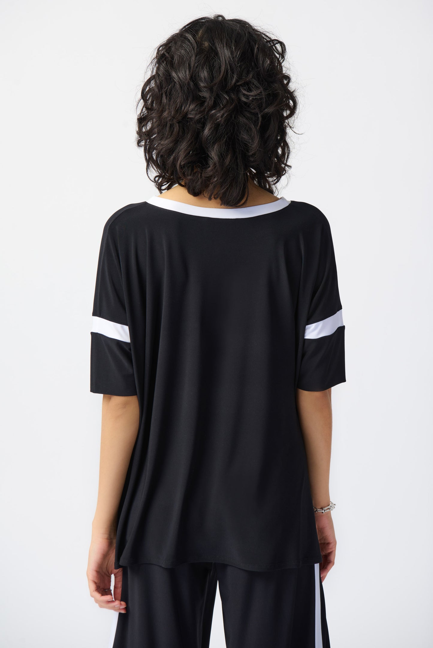 Joseph Ribkoff S/S Dolman Sleeve Colour Block Top Black/Vanilla 241125