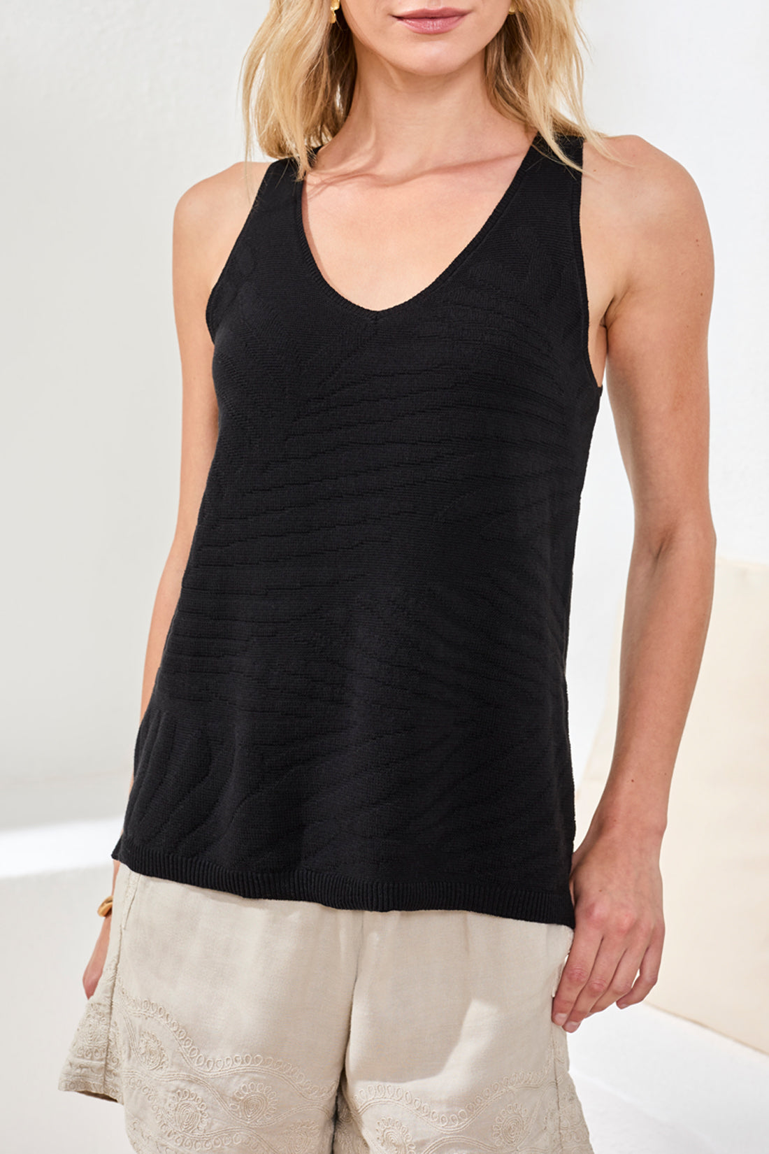 Tribal Sleeveless V-Neck Sweater Black 24570-576-0002