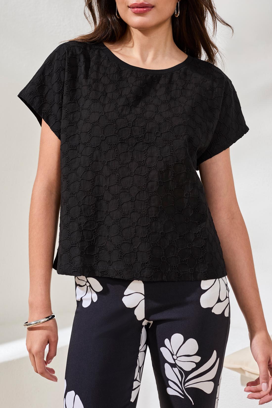 Tribal Cap Sleeve Crew Neck Top  Black 24830-8437-0002