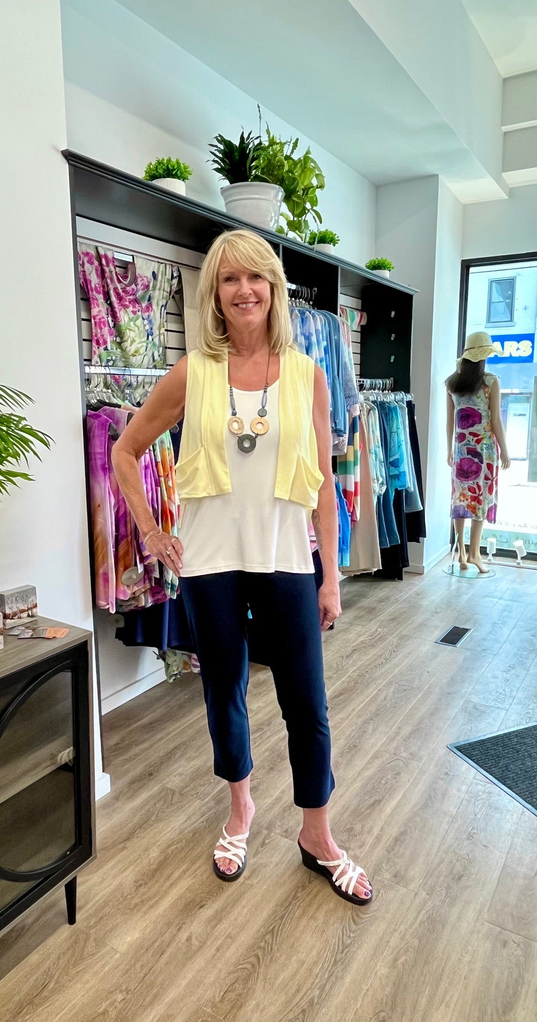 Sympli Cropped Core Vest Lemon Chiffon 25189