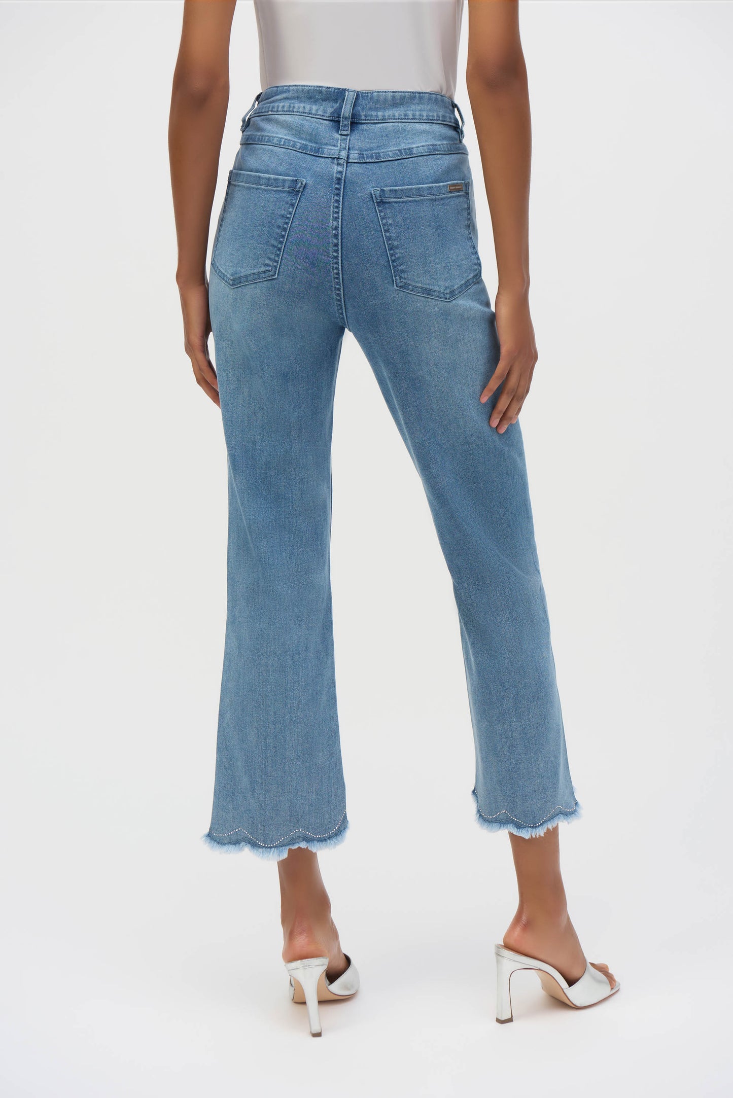 Joseph Ribkof Stretch Straight Crop Jeans w/Embroidery Denim Medium Blue 252910