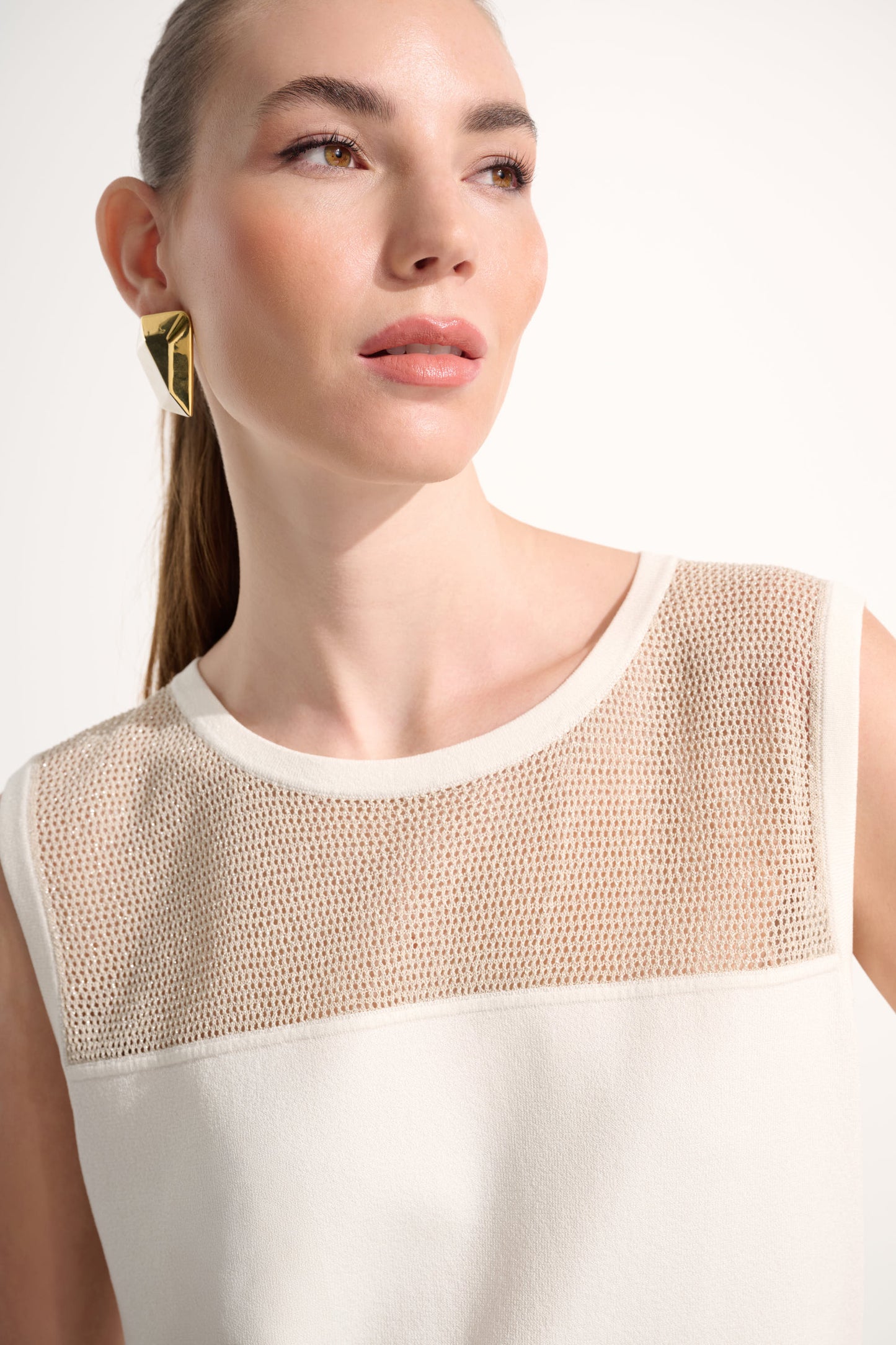 Joseph RIbkoff Soft Knit Straight Cami With Mesh Yoke Vanilla/Gold 262612