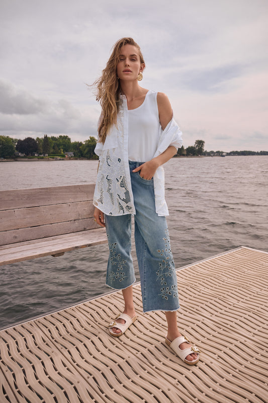 Joseph Ribkoff Crop Denim w/Embroidery Lt Blue Denim 262915