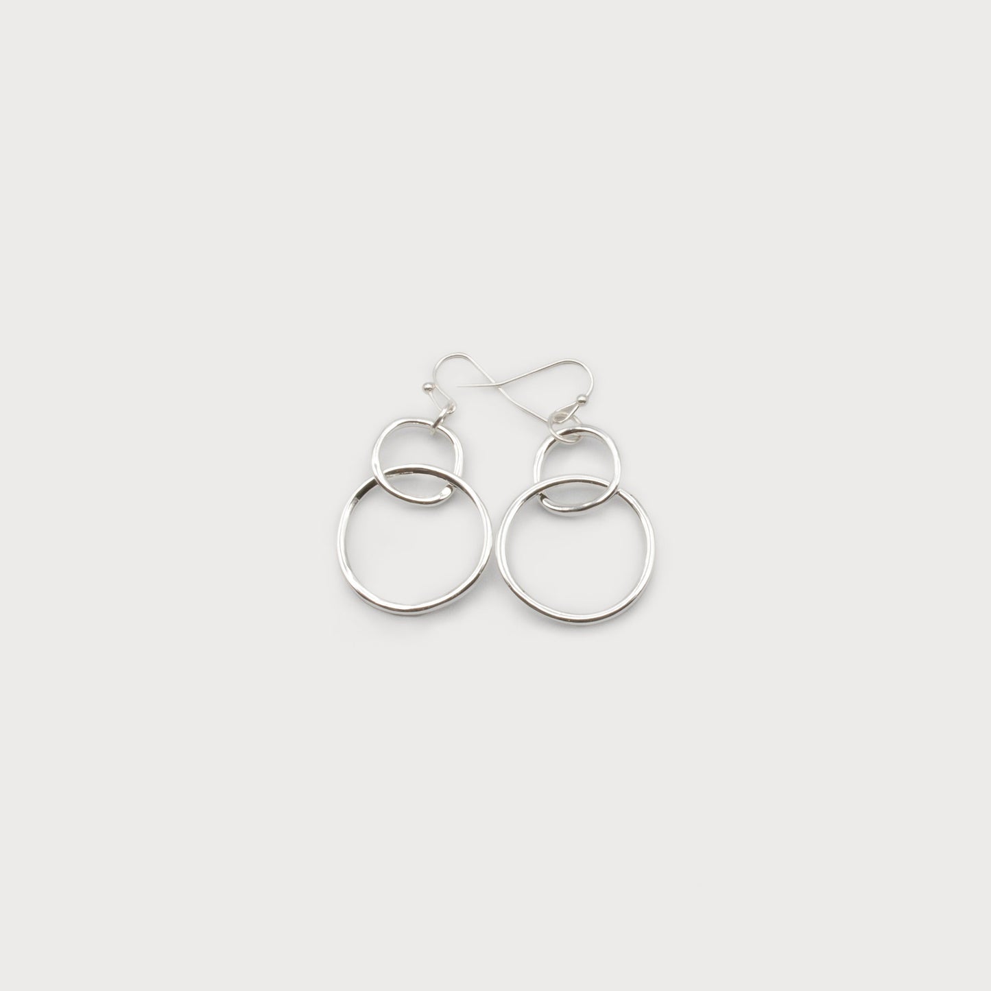 Caracol Silver Double Metal Rings Earrings on Hooks 2643-SLV