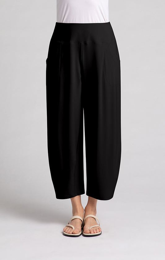 Narrow Capri, Black