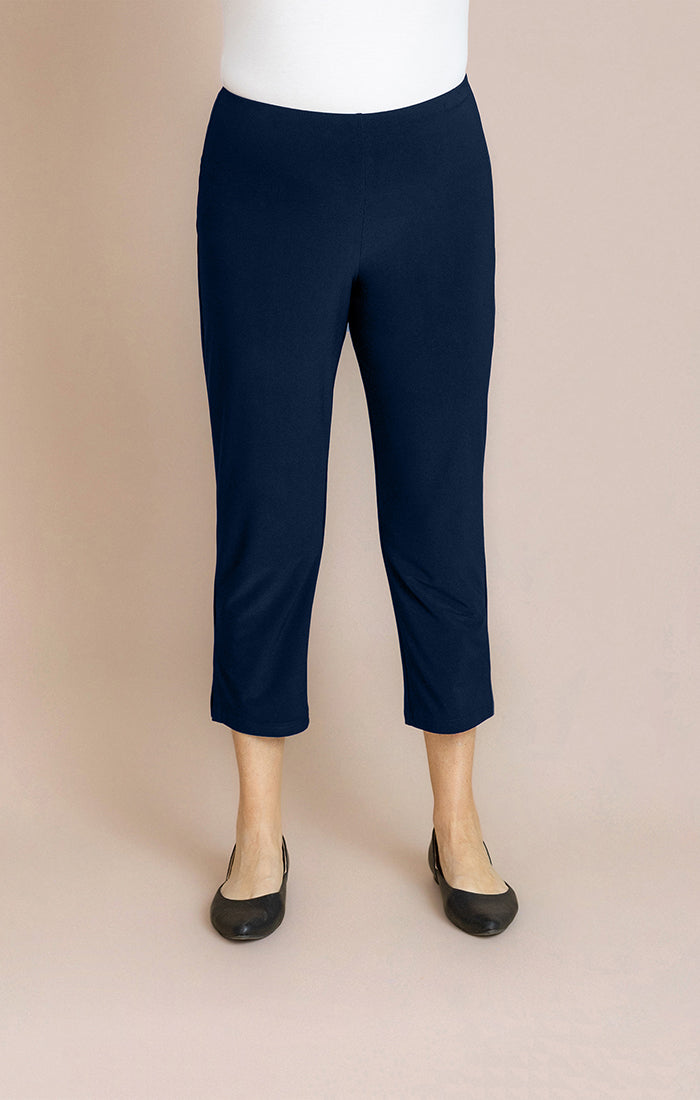 Sympli Narrow Pant Short Navy 2748S