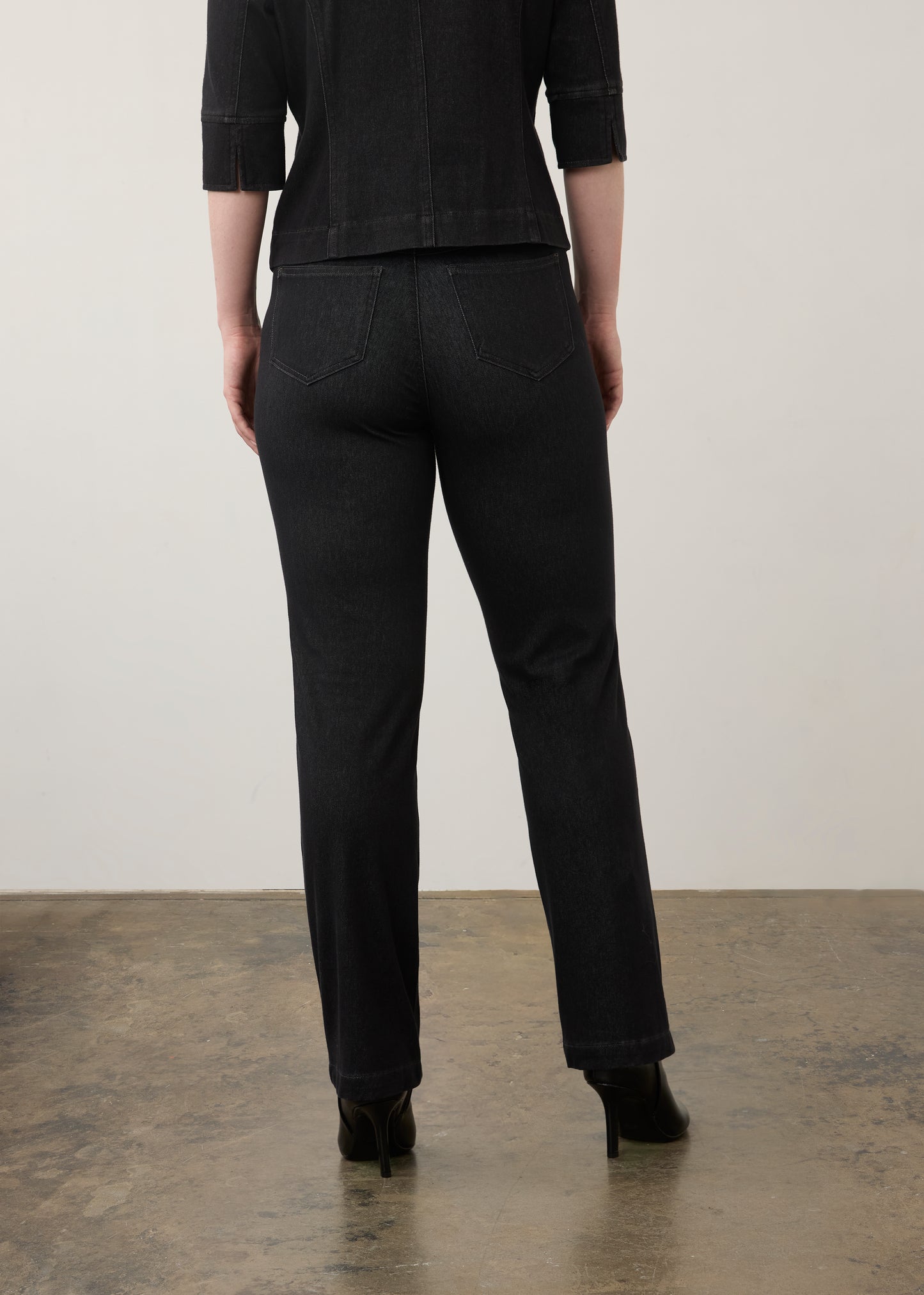 FDJ Pull on Straight Leg Denim Pants Carbon 2852131