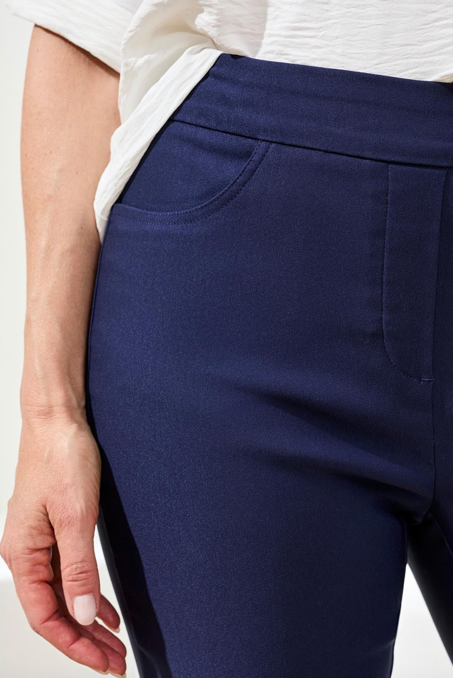 Tribal Flatten It Pull On Ankle Pant Jet Blue 30100-7165-3068