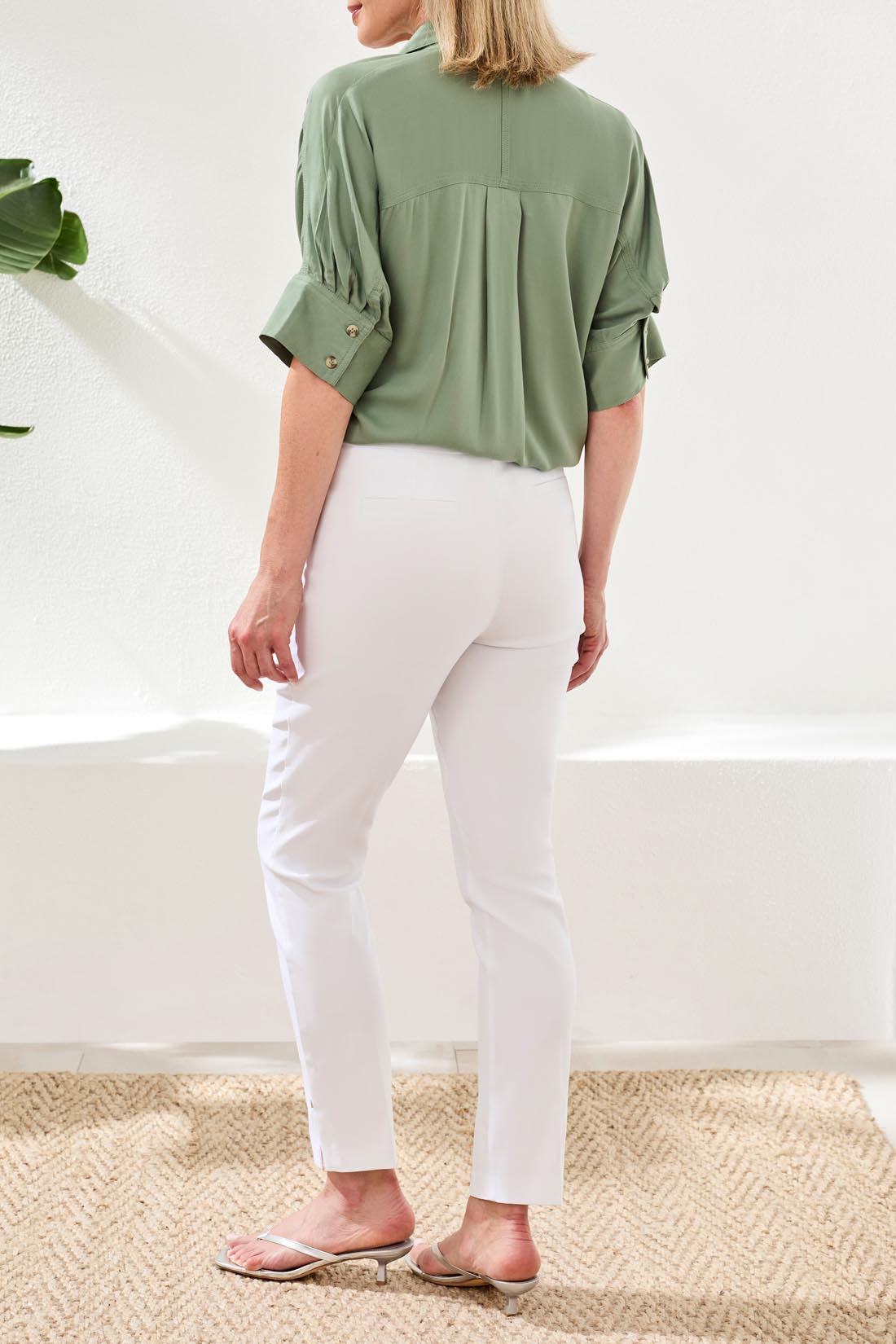Tribal Flatten It Pull On Ankle Pant White 30100-7165-0001