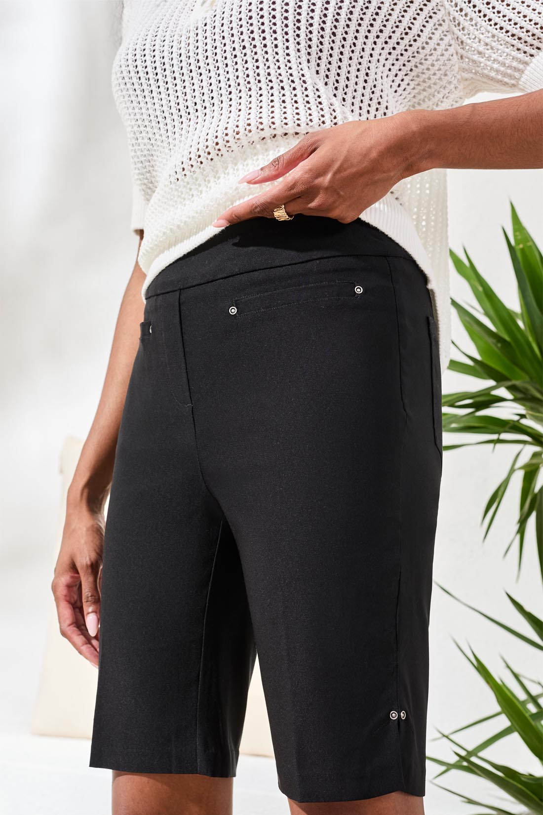 Tribal Flatten It Pull On Short w/Slits Black 30140-7165-0002