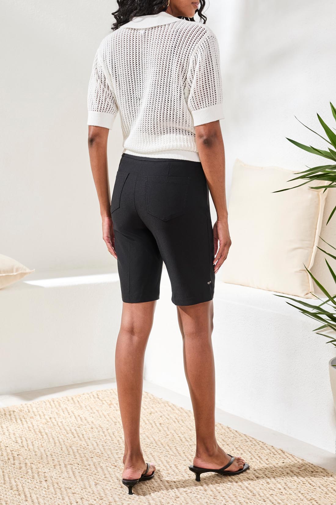 Tribal Flatten It Pull On Short w/Slits Black 30140-7165-0002