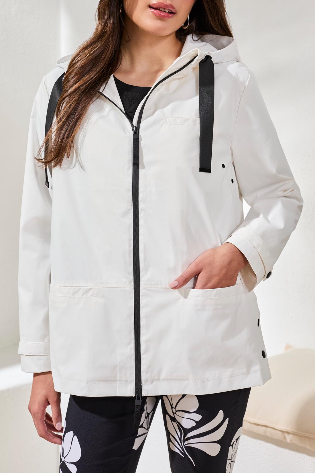 Tribal Long Sleeve Zip Front Raincoat w/Hood White 30510-8304-0001