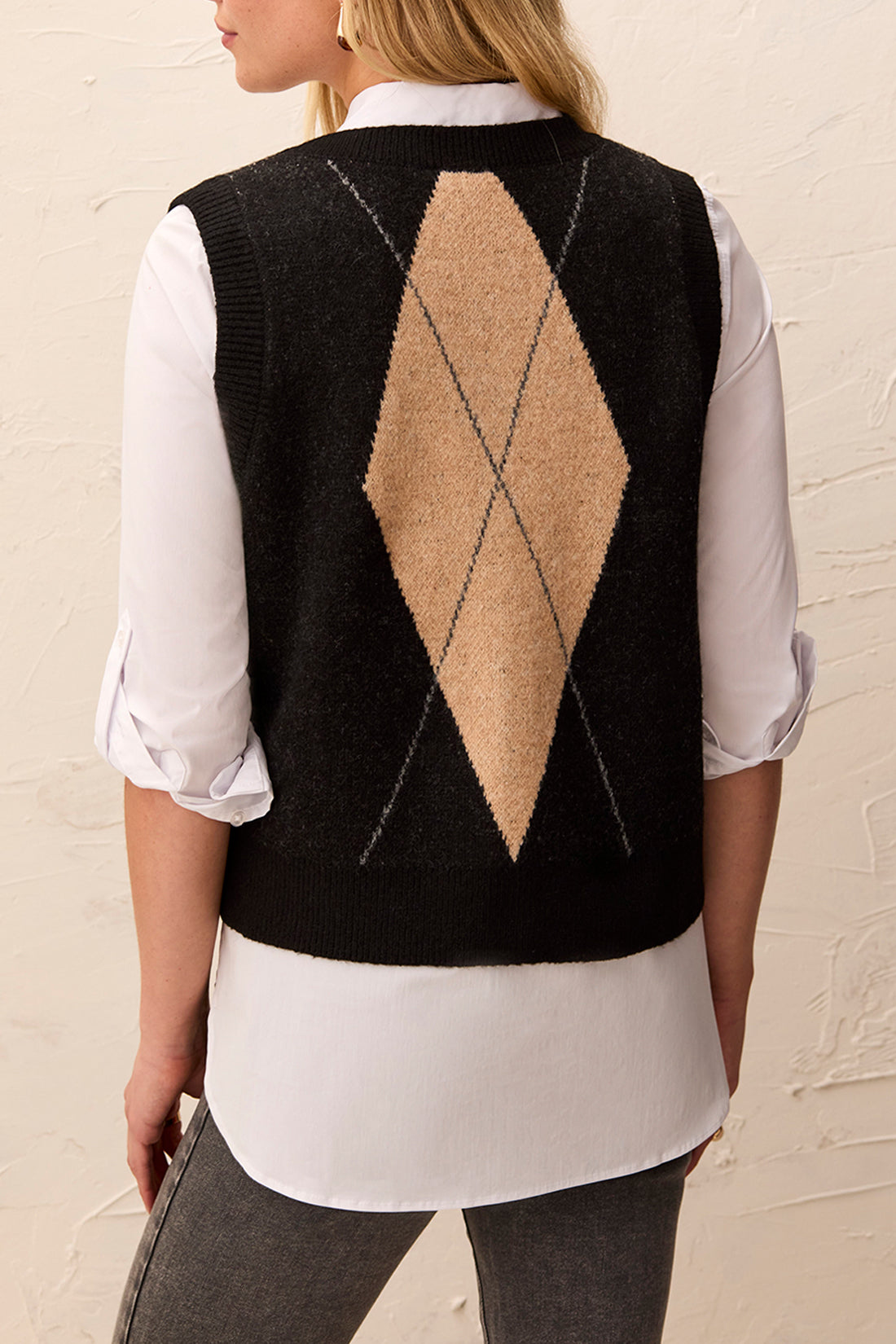 Tribal Sweater Vest w/Buttons Black 32070-3590-0002