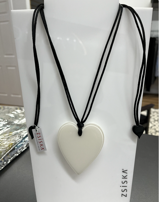 Zsiska Colourful Statement Large Heart Pendant  Matte White 50602039037Q00