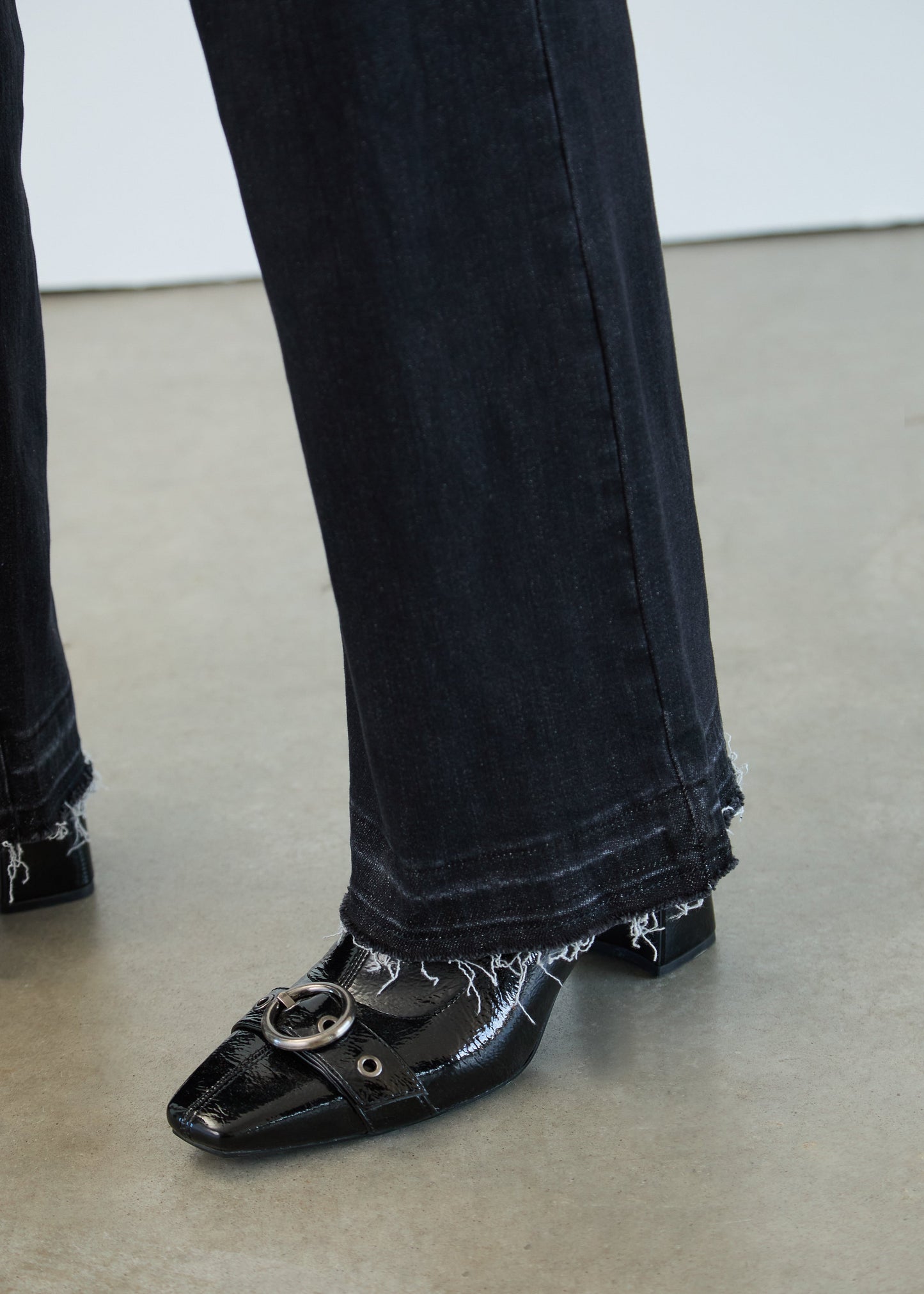 FDJ Christina Wide Leg Jeans Black Wash 5406872