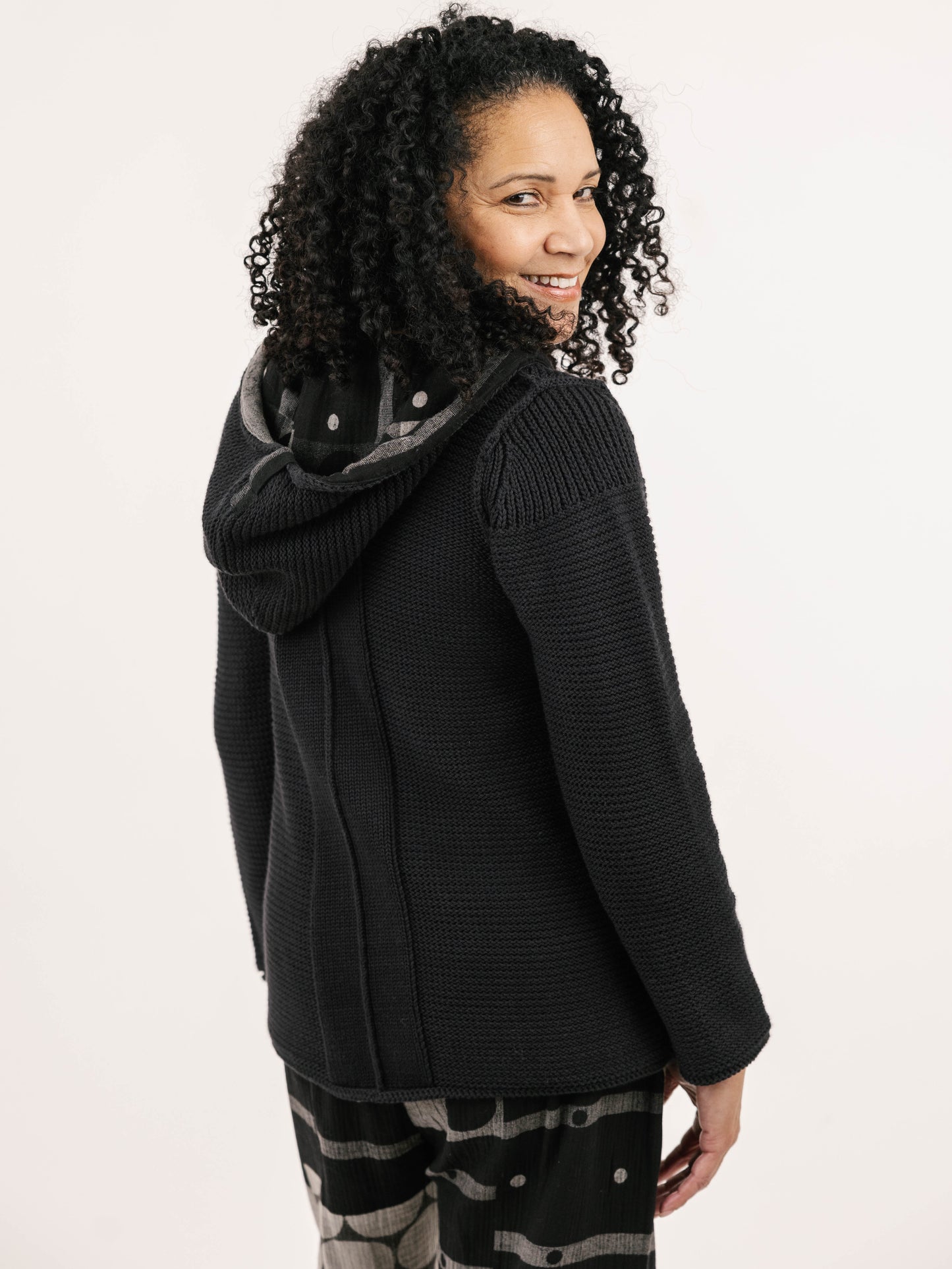 Shannon Passero Boston Cardigan Black 5628