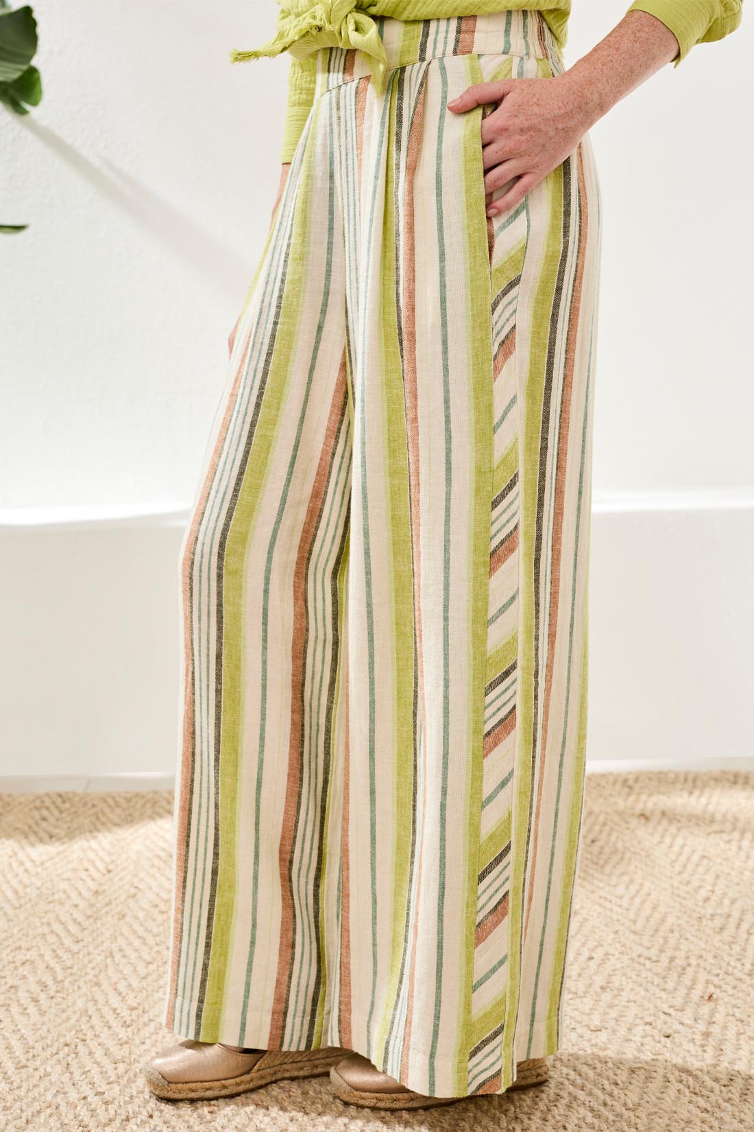Tribal Pull On Flowy Wide Pant w/Pockets Kiwi Zest 57530-5400-2526