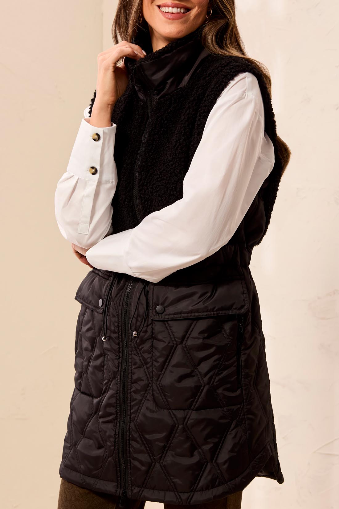 Tribal Sleeveless Mix Media Quilted Sherpa Vest Black 59400-4914-0002