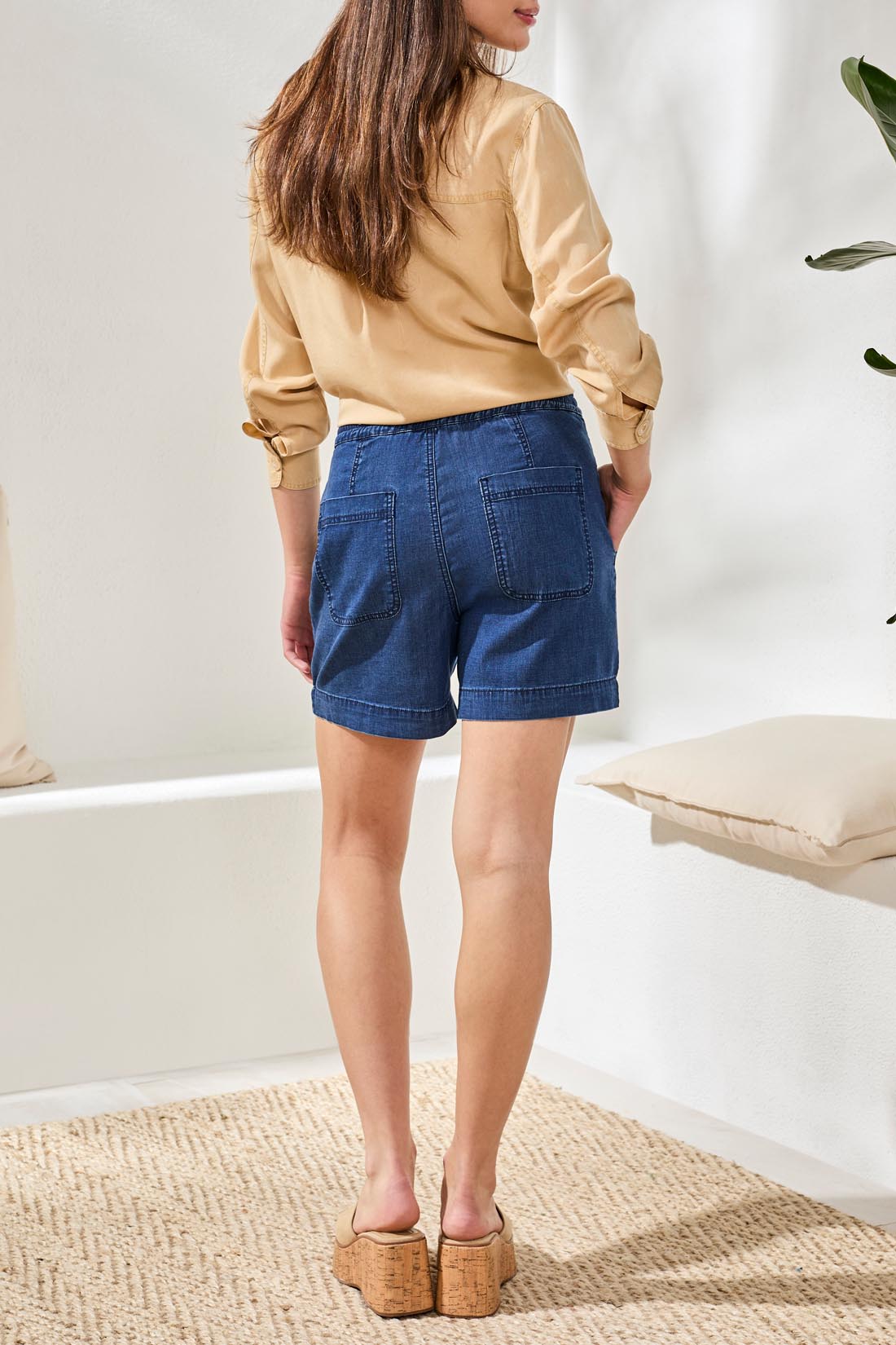 Tribal Audrey Jogger Short Seahaven 61260-5383-2539