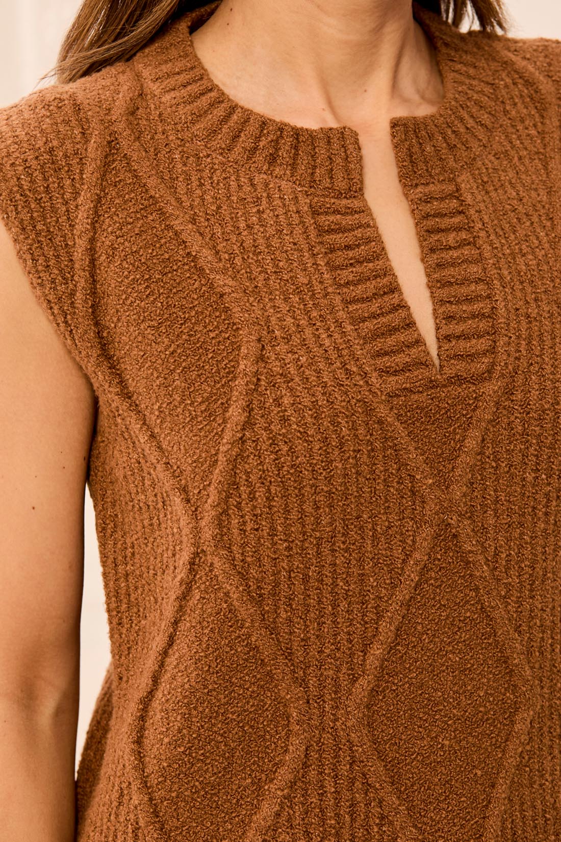 Tribal Split Crew Neck Sweater Vest Hazelwood 63160-5611-2457