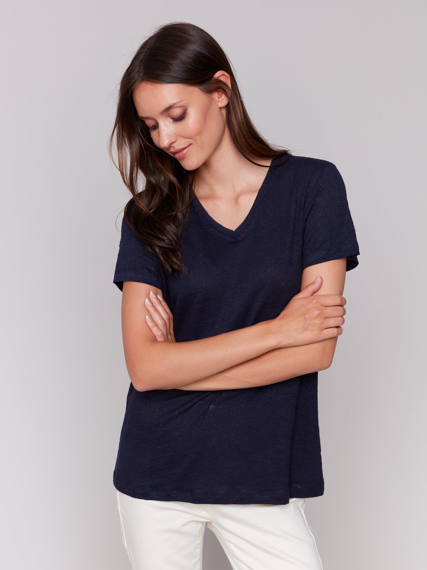 Charlie B Linen Jersey Knit V-Neck T-Shirt Navy C1231TPK-291C-117
