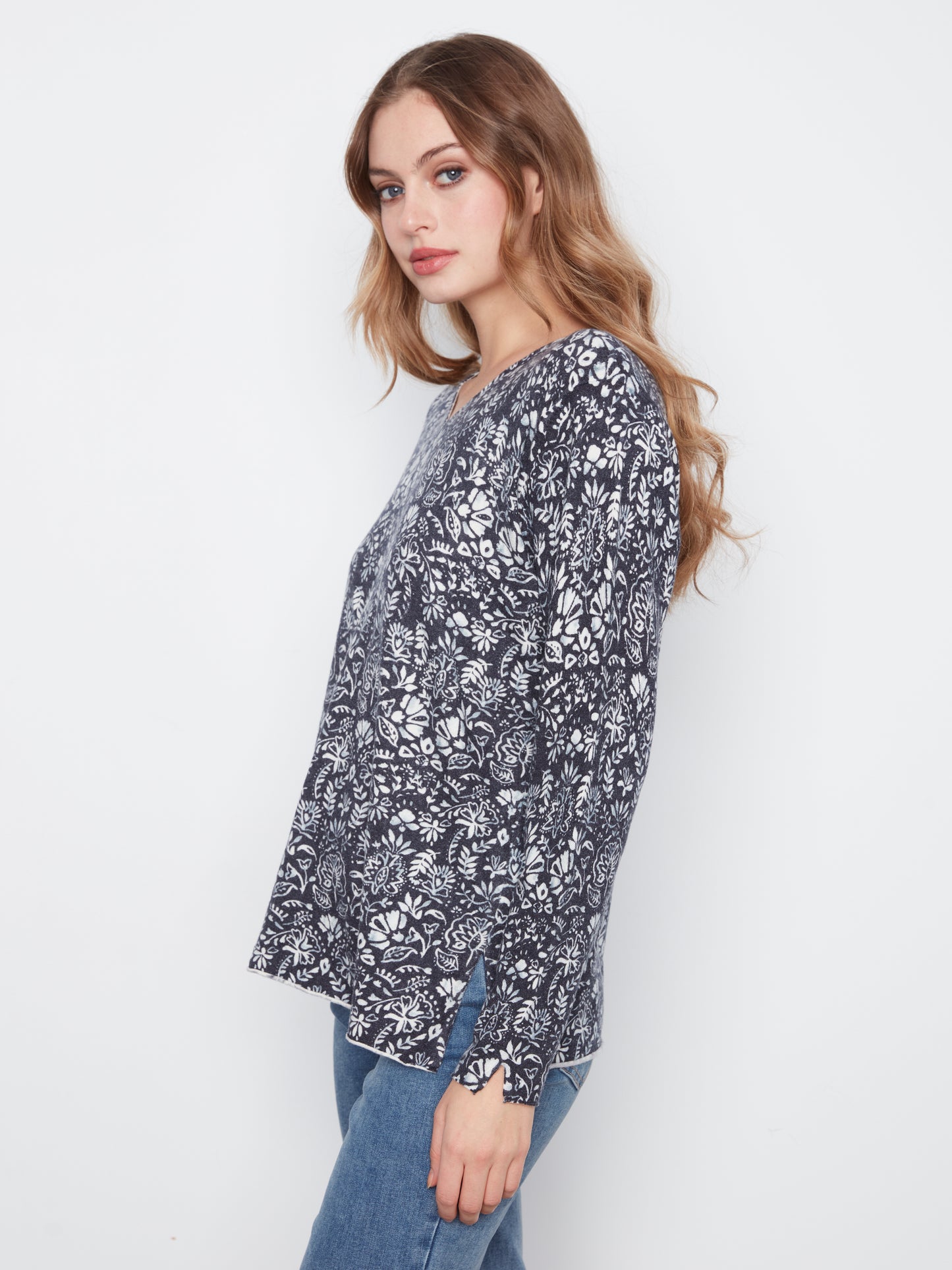 Charlie B Printed Long Sleeve V Neck Sweater Botanical C2279PT-464A-P464