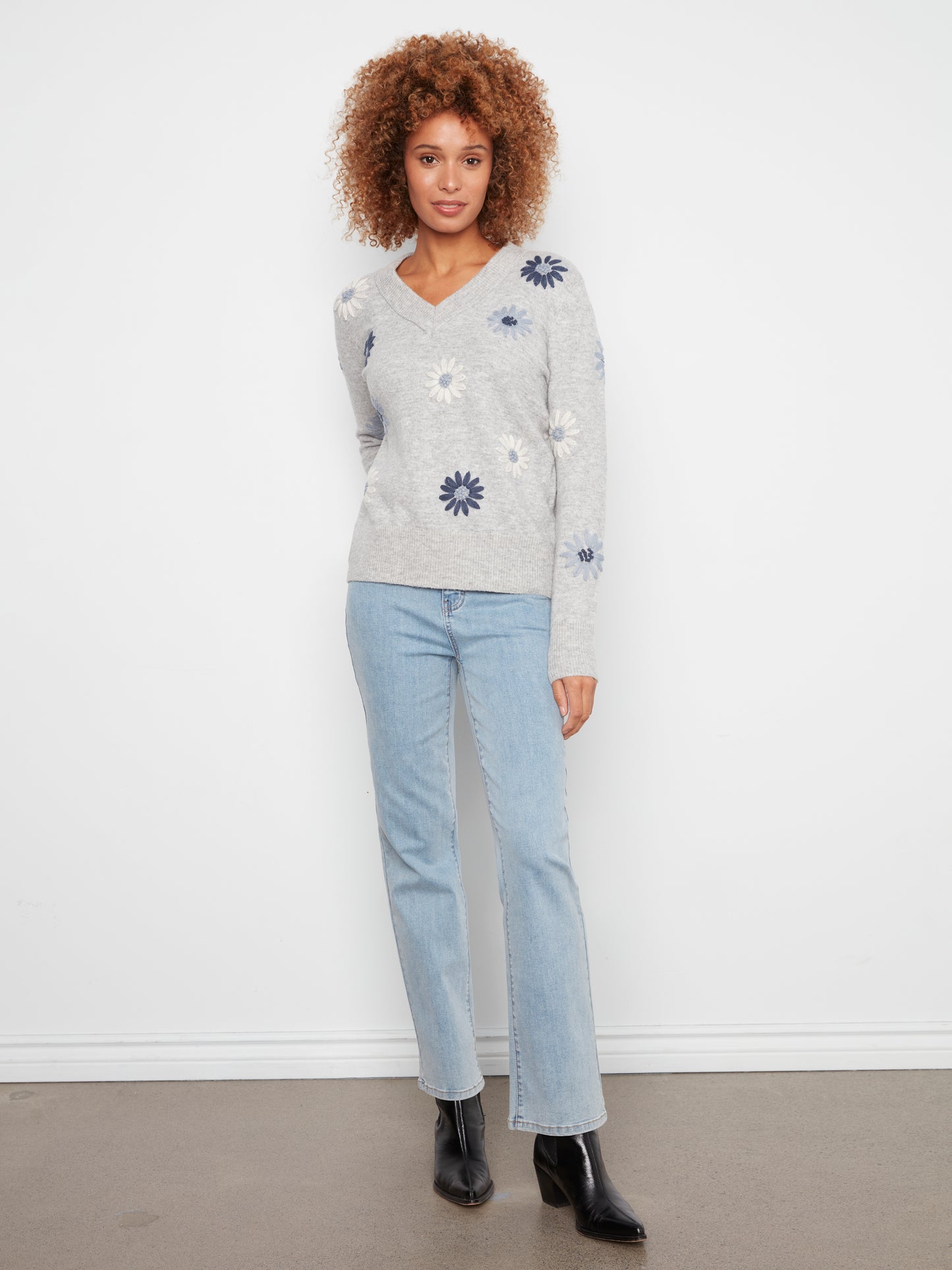 Charlie B Embroidered V-Neck Sweater w/Wide Rib Cuff and Hem H-Grey C2853R-433C-P008