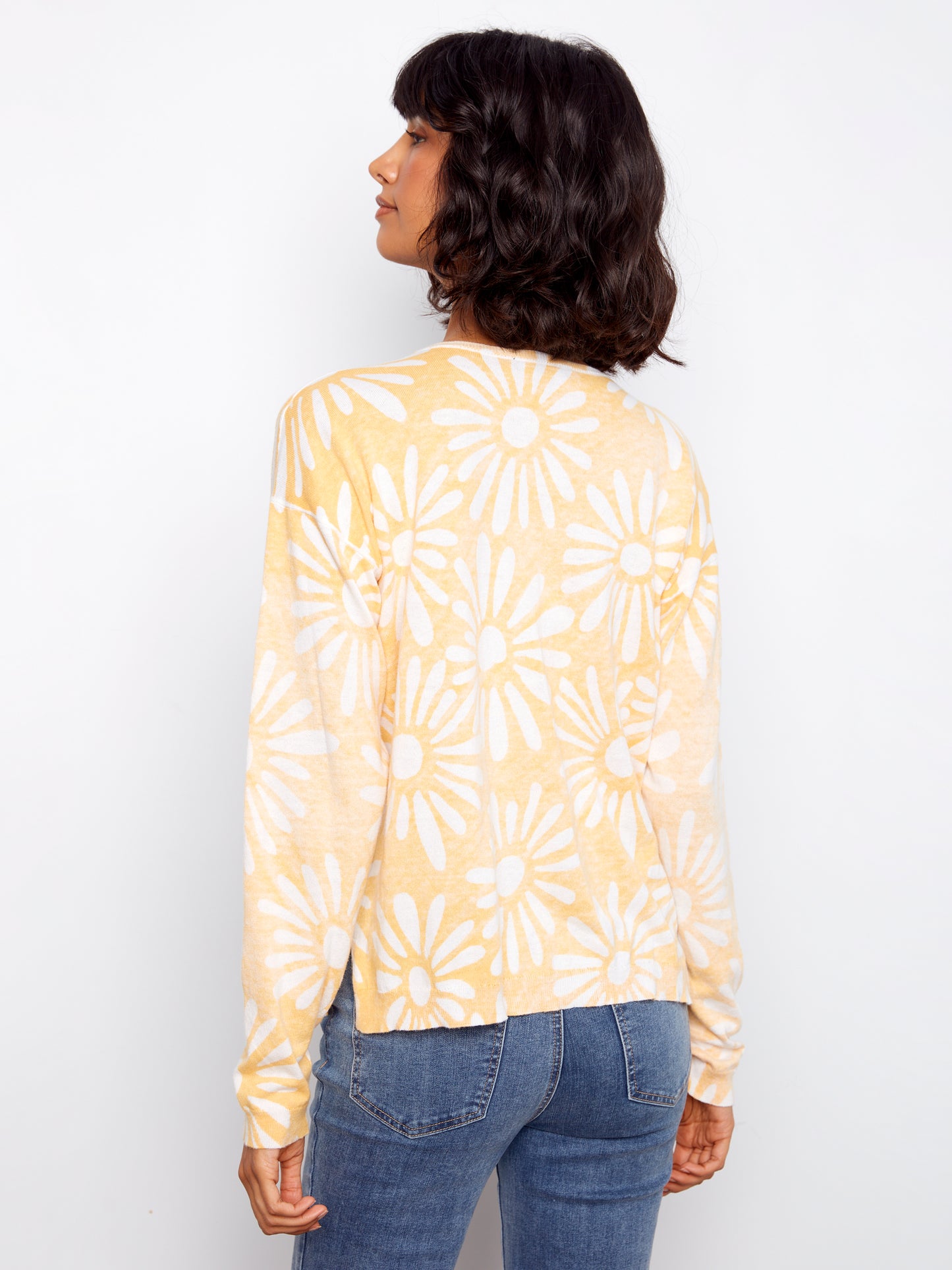 Charlie B Long Sleeve Reversible Printed V-Neck Sweater Sunkiss C2968-261B-P800