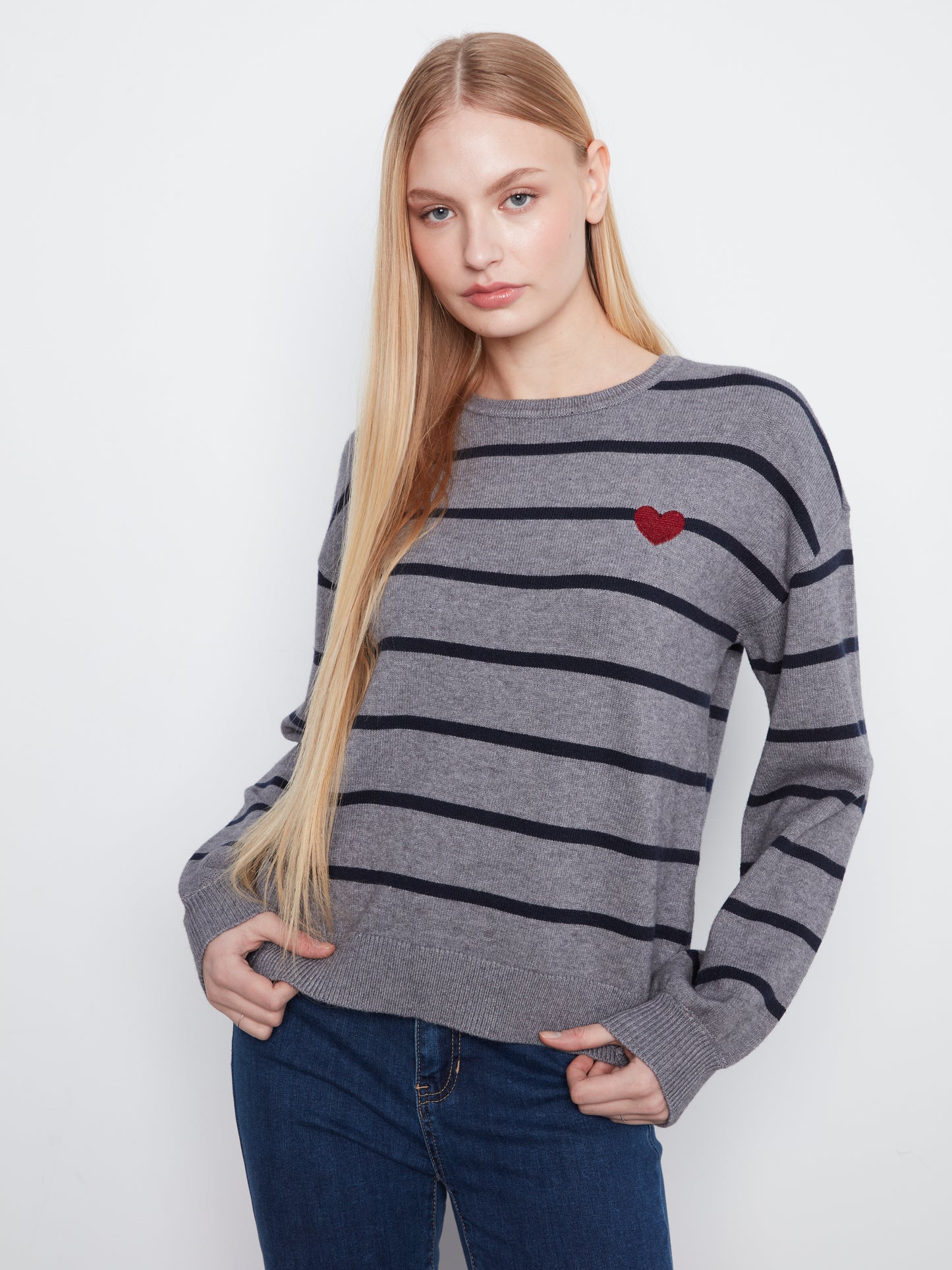 Charlie B Plush L/S Crew Neck Sweater w/Heart Embroidery Med. H. Grey C2985R-736A-P920
