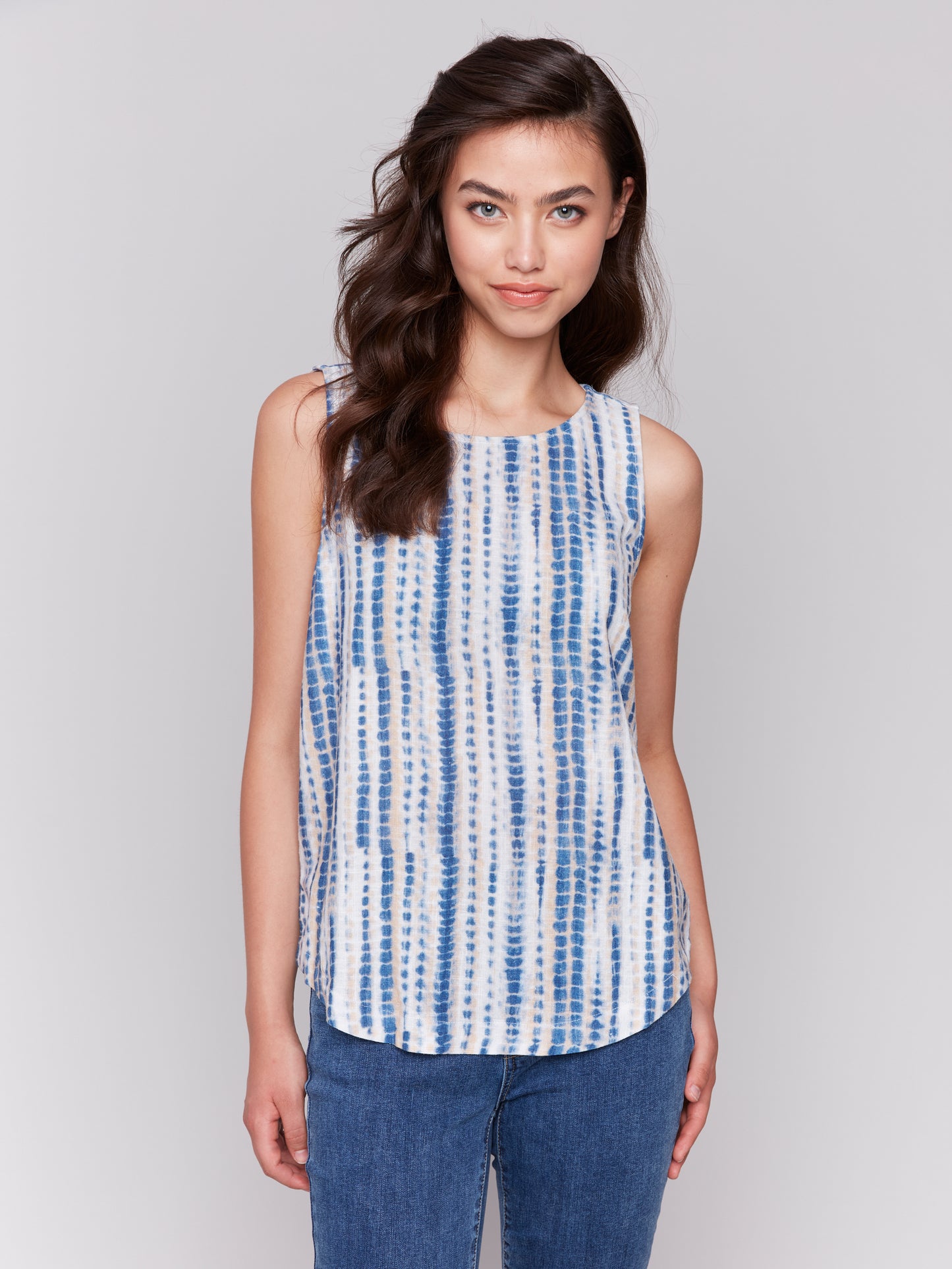 Charlie B Printed Sleeveless Top w/Rounded Hem Beach C4588-787A-P833